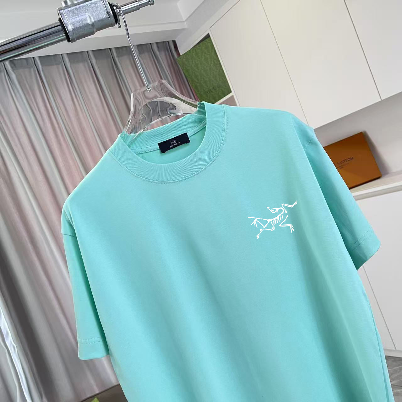 LuxluxHouse Best Quality Clothes T-shirt Arcteryx