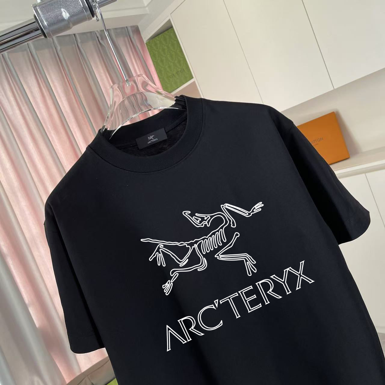 LuxluxHouse Best Quality Clothes T-shirt Arcteryx