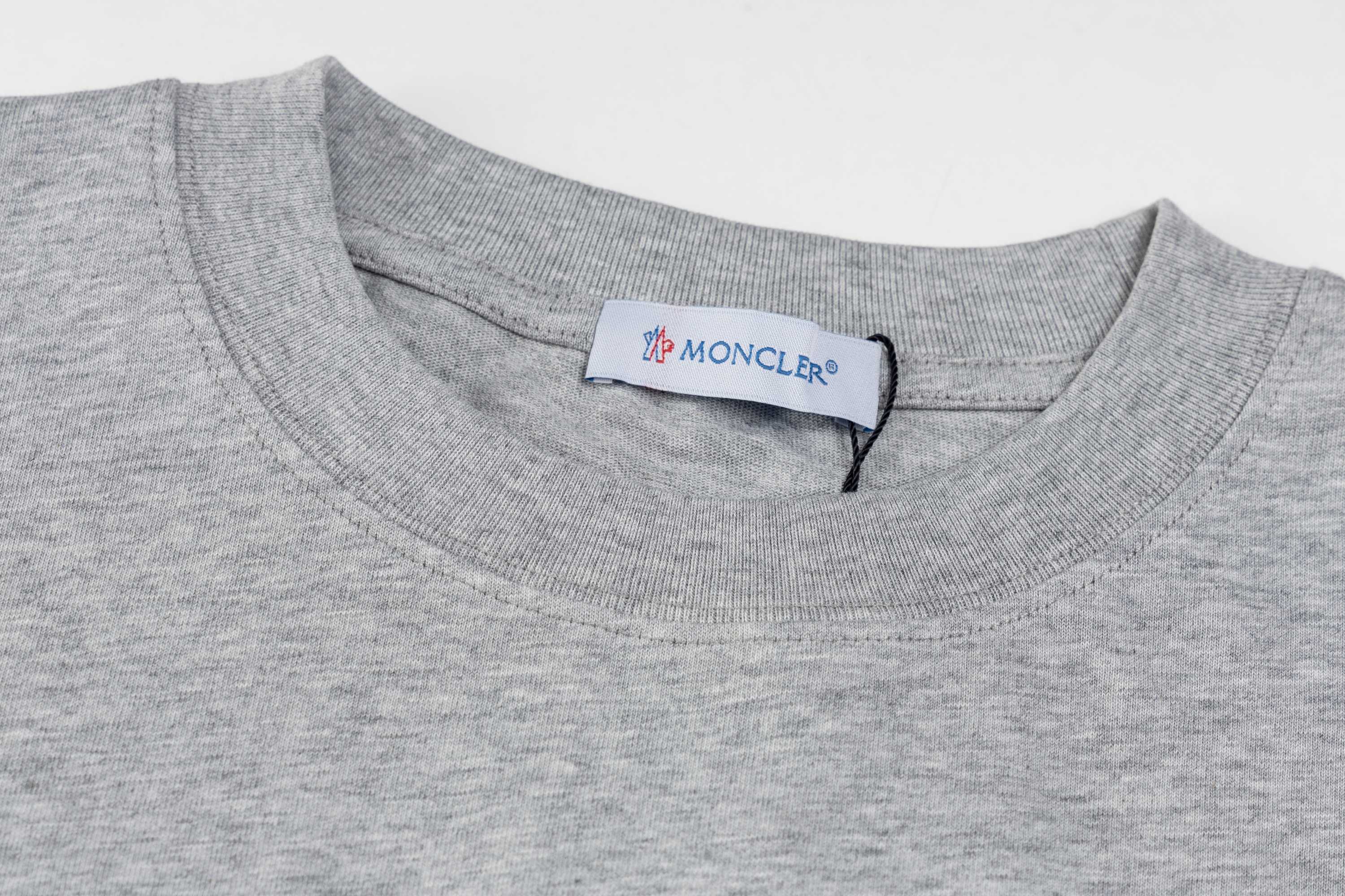 LuxluxHouse Best Quality Clothes T-shirt Moncler