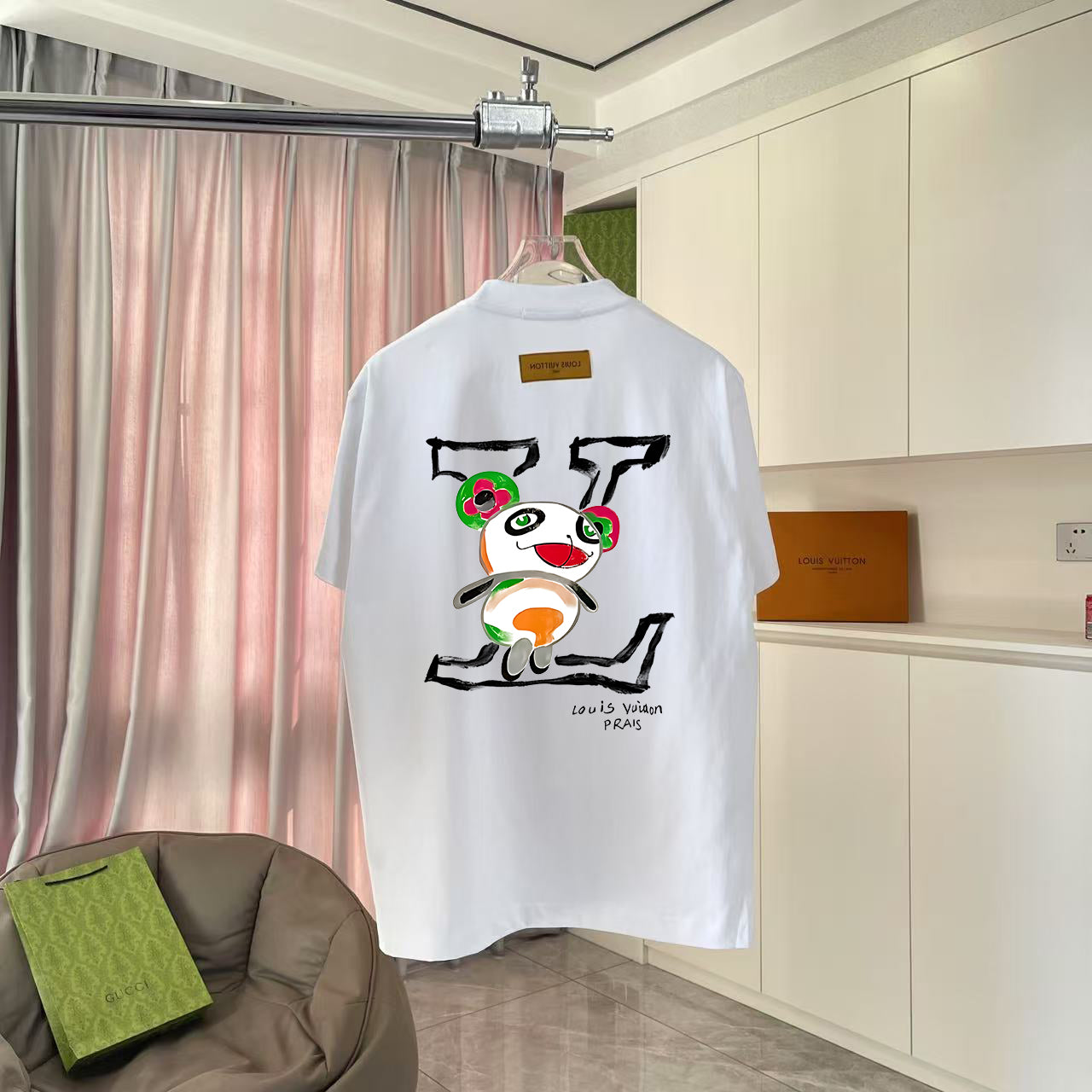 LuxluxHouse Best Quality Clothes T-shirt Louis Vuitton