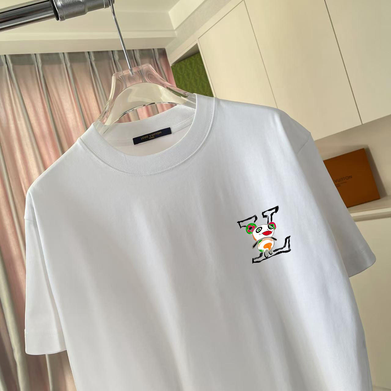 LuxluxHouse Best Quality Clothes T-shirt Louis Vuitton