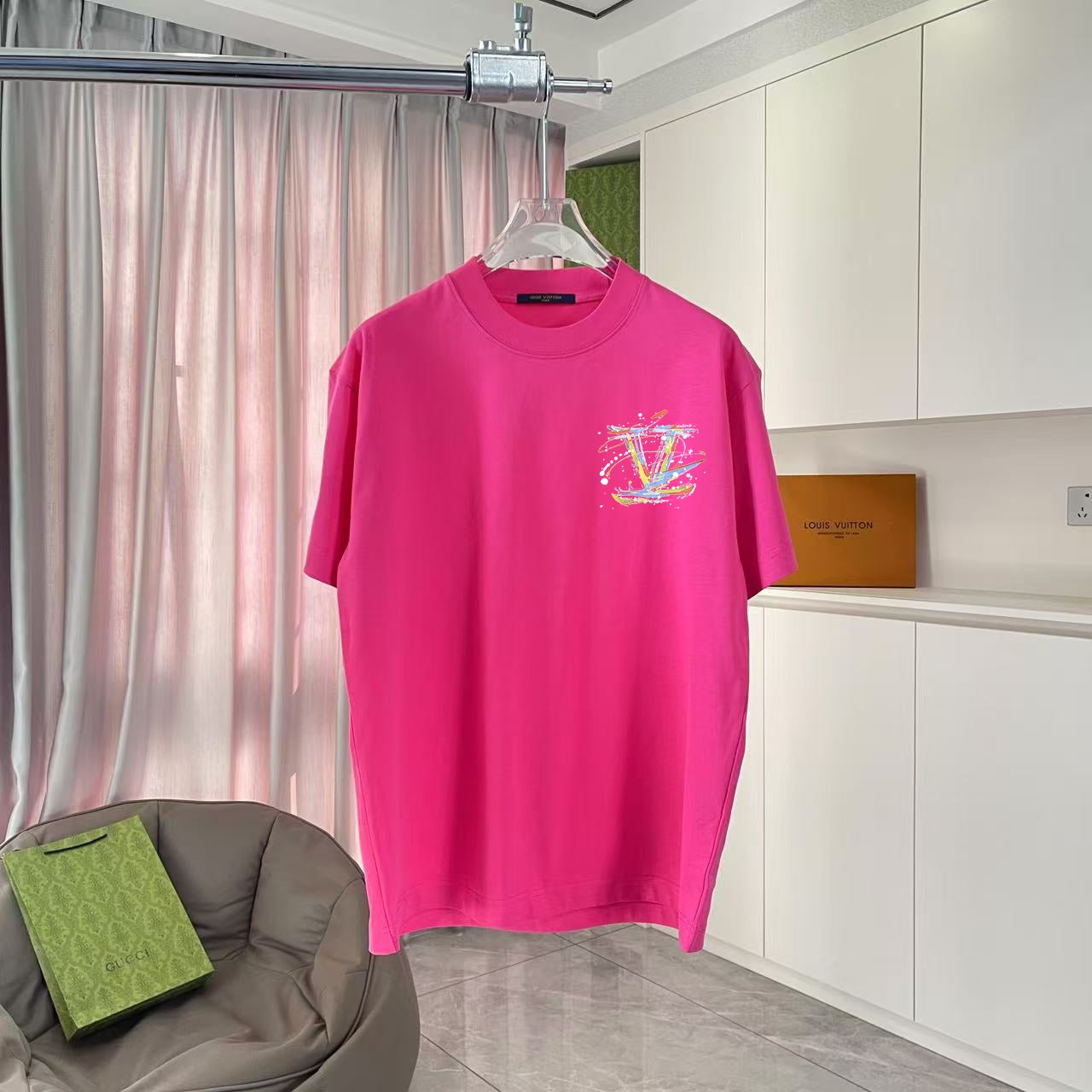 LuxluxHouse Best Quality Clothes T-shirt Louis Vuitton