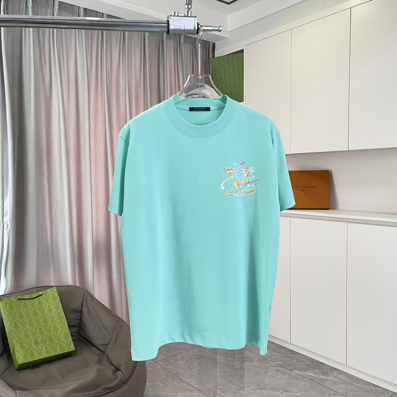 LuxluxHouse Best Quality Clothes T-shirt Louis Vuitton