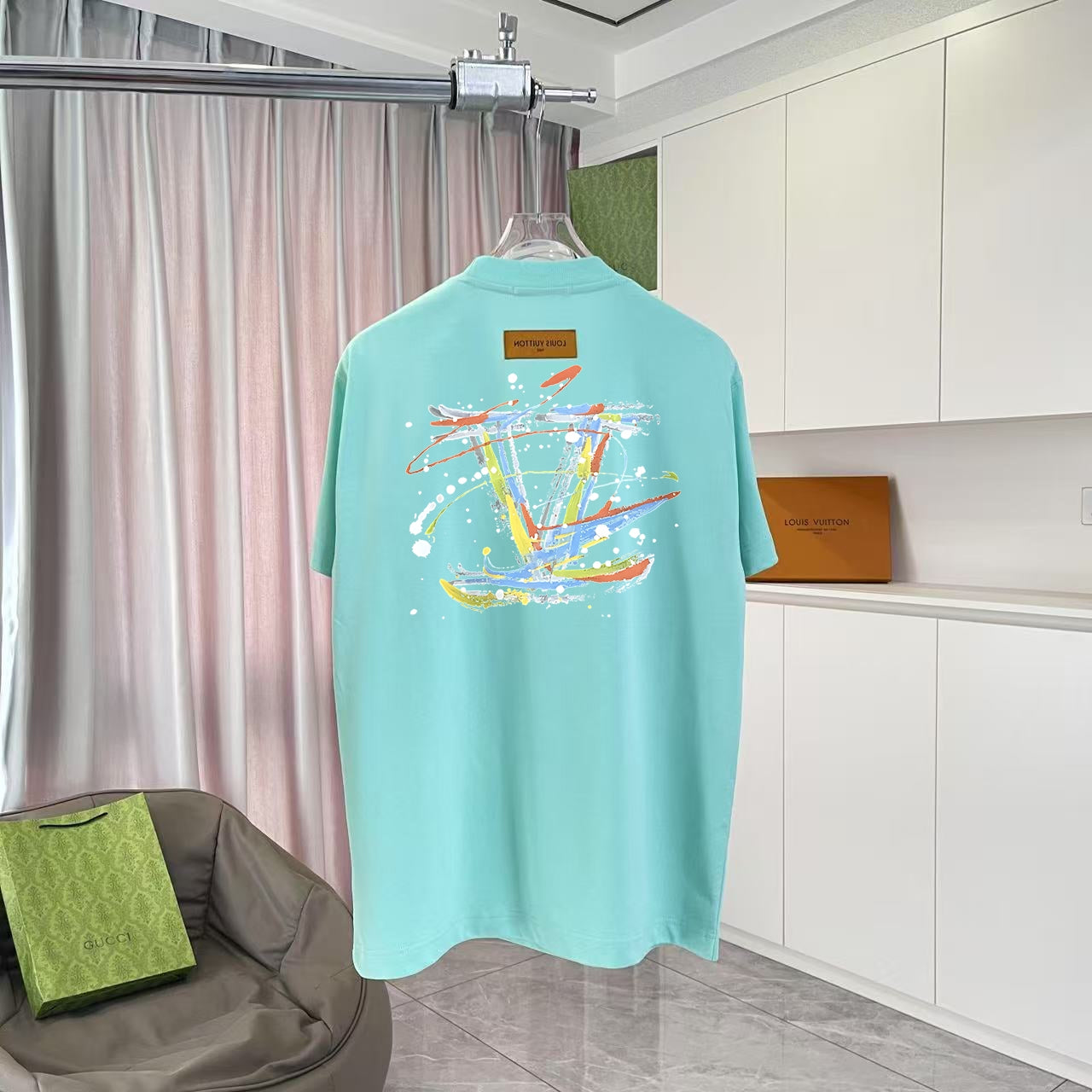 LuxluxHouse Best Quality Clothes T-shirt Louis Vuitton