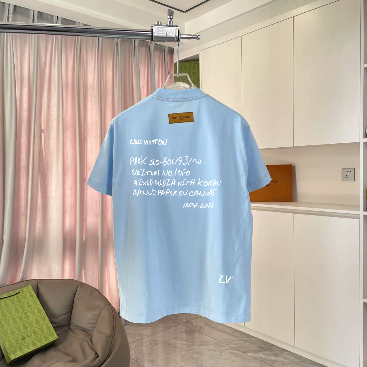 LuxluxHouse Best Quality Clothes T-shirt Louis Vuitton