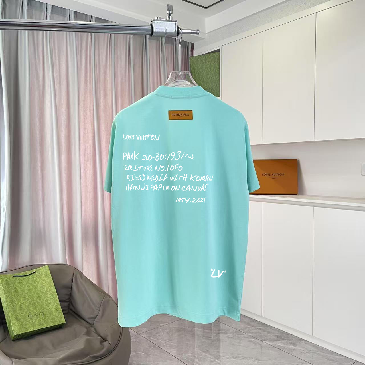LuxluxHouse Best Quality Clothes T-shirt Louis Vuitton