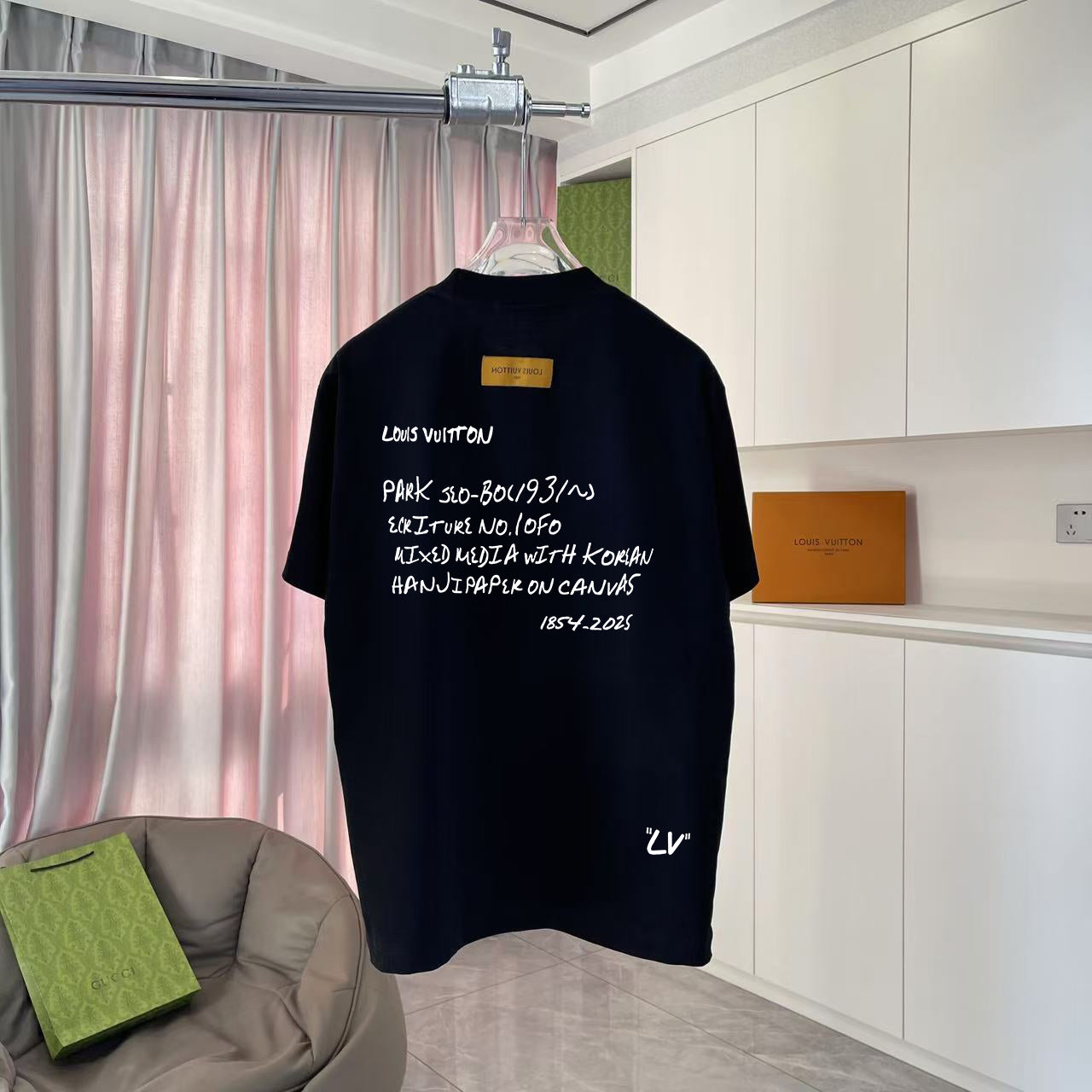 LuxluxHouse Best Quality Clothes T-shirt Louis Vuitton