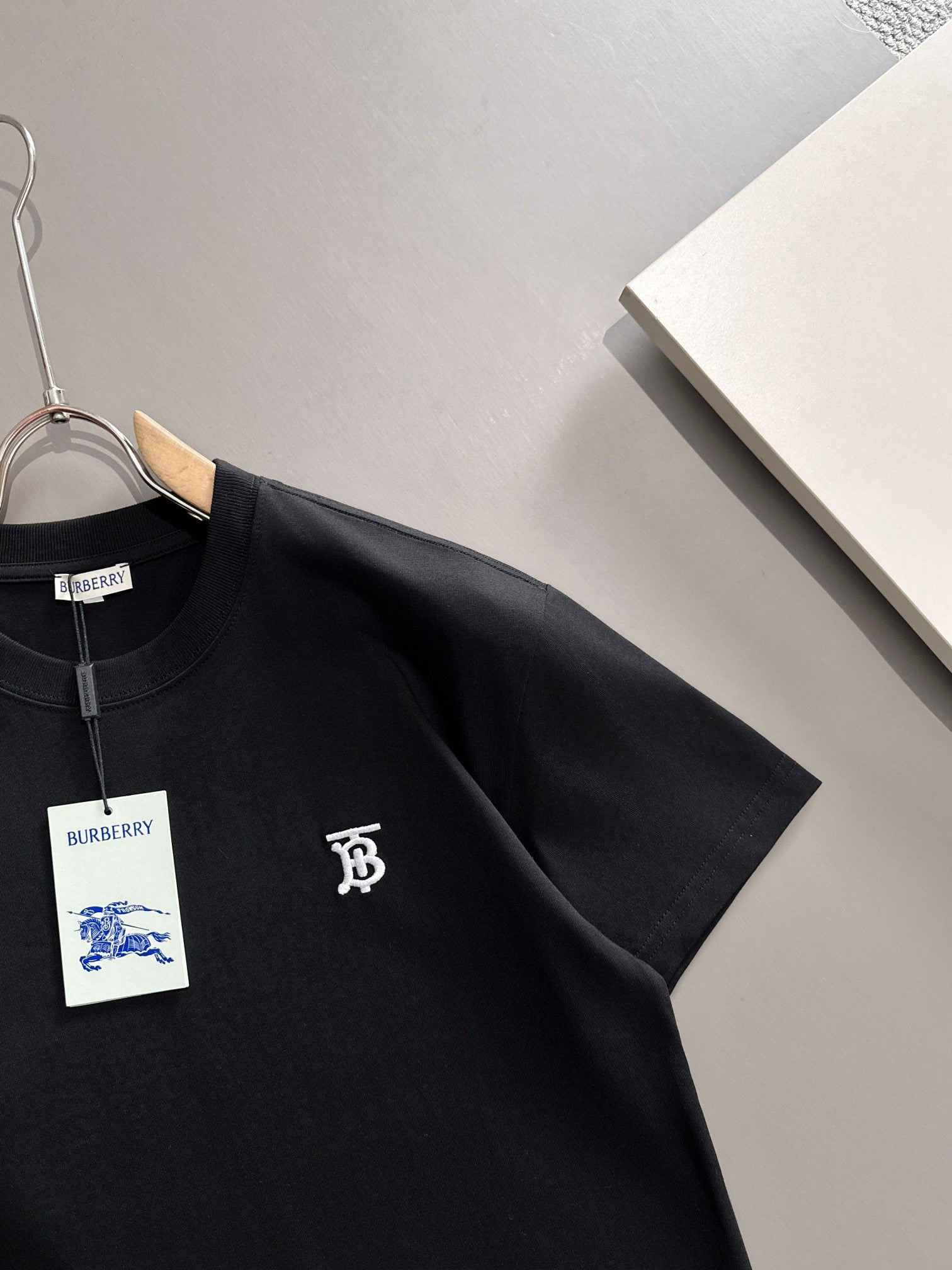LuxluxHouse Best Quality Clothes Burberry T-shirt