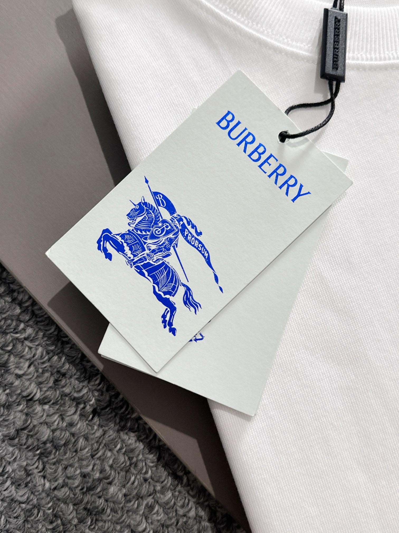 LuxluxHouse Best Quality Clothes Burberry T-shirt