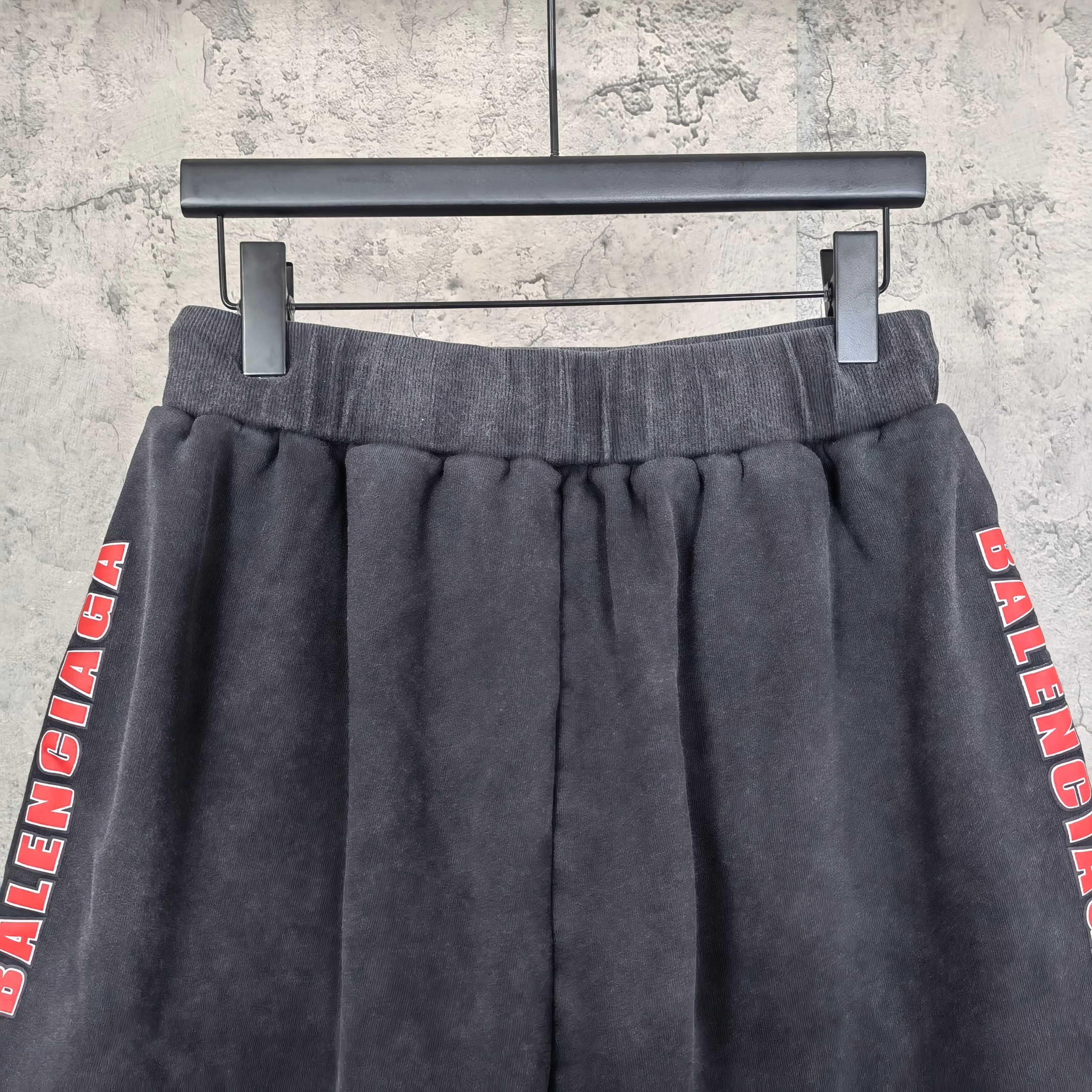 LuxluxHouse Best Quality Clothes Balenciaga Pants