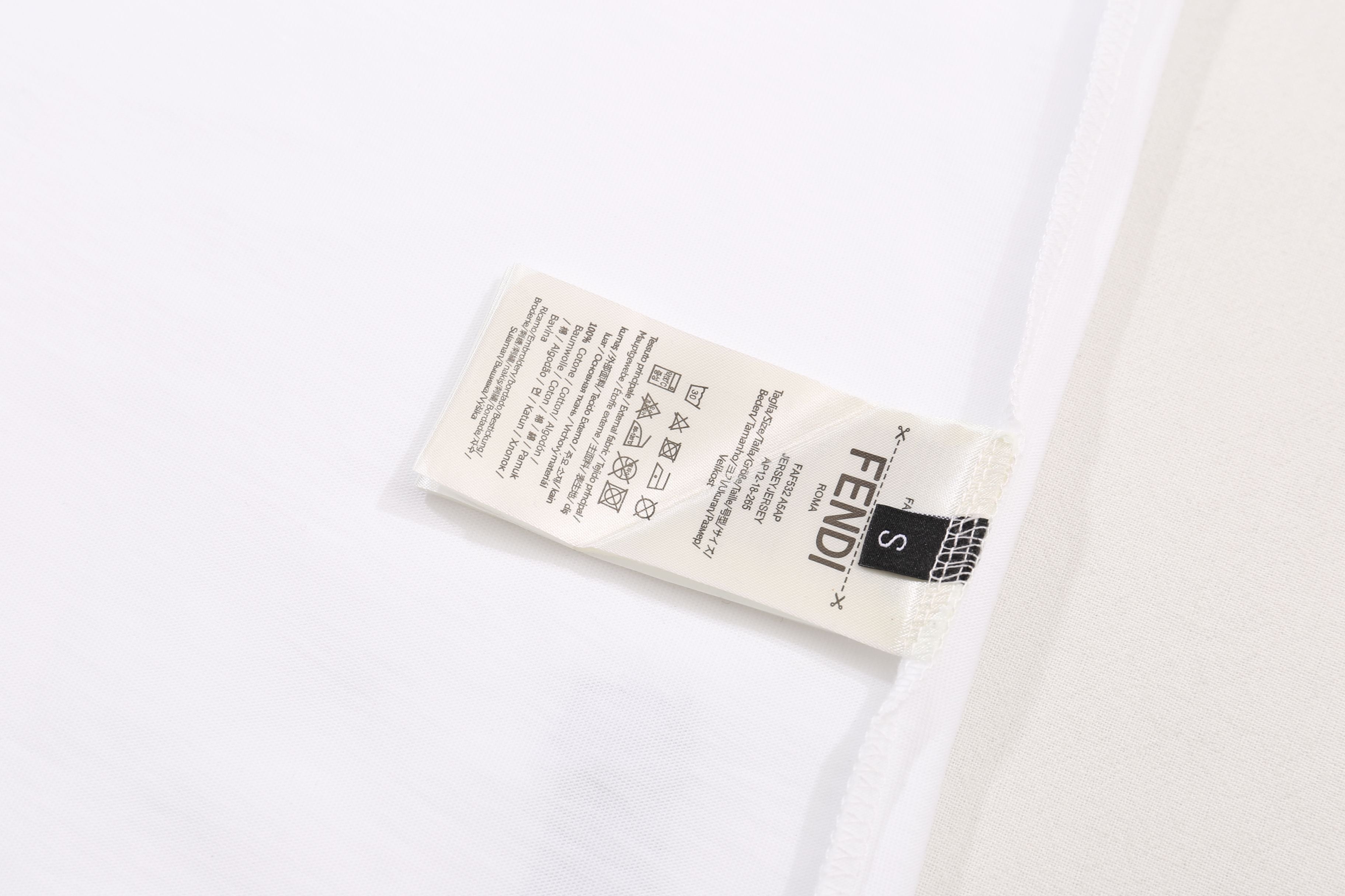 LuxluxHouse Best Quality Clothes Fendi T-shirt