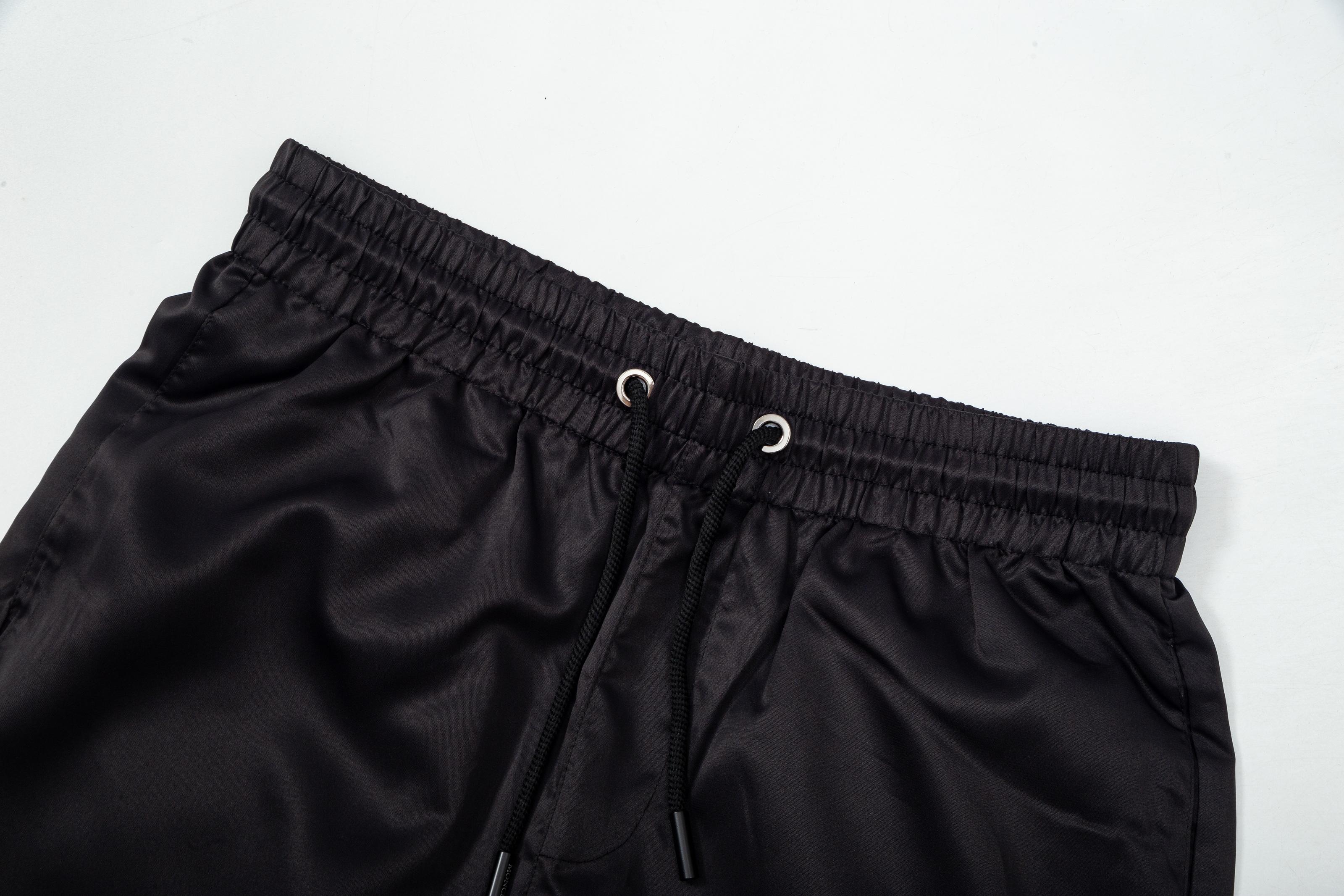 LuxluxHouse Best Quality Clothes Pants Moncler