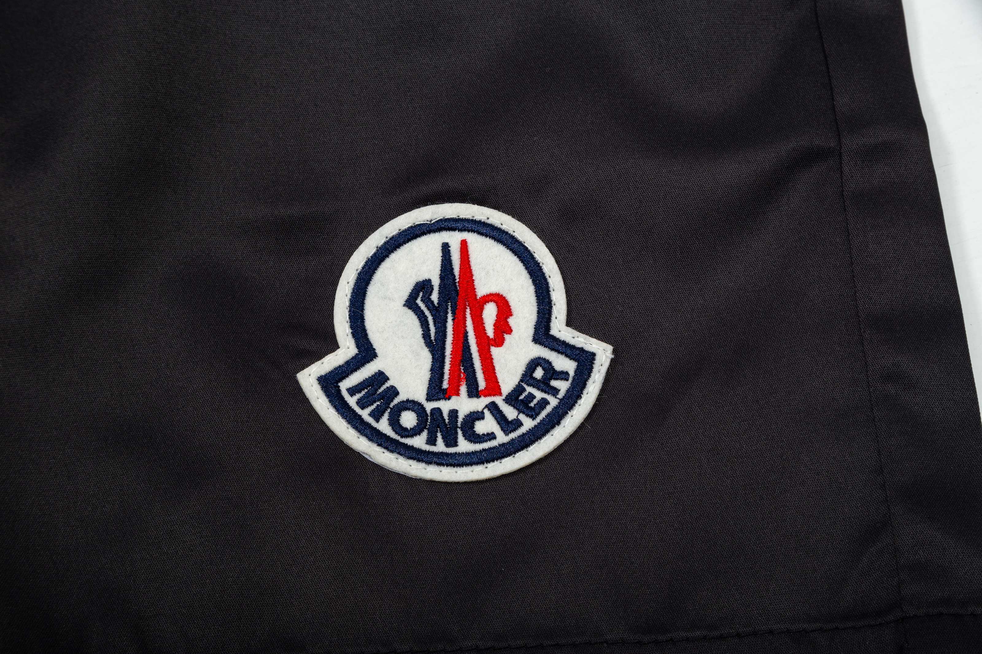 LuxluxHouse Best Quality Clothes Pants Moncler