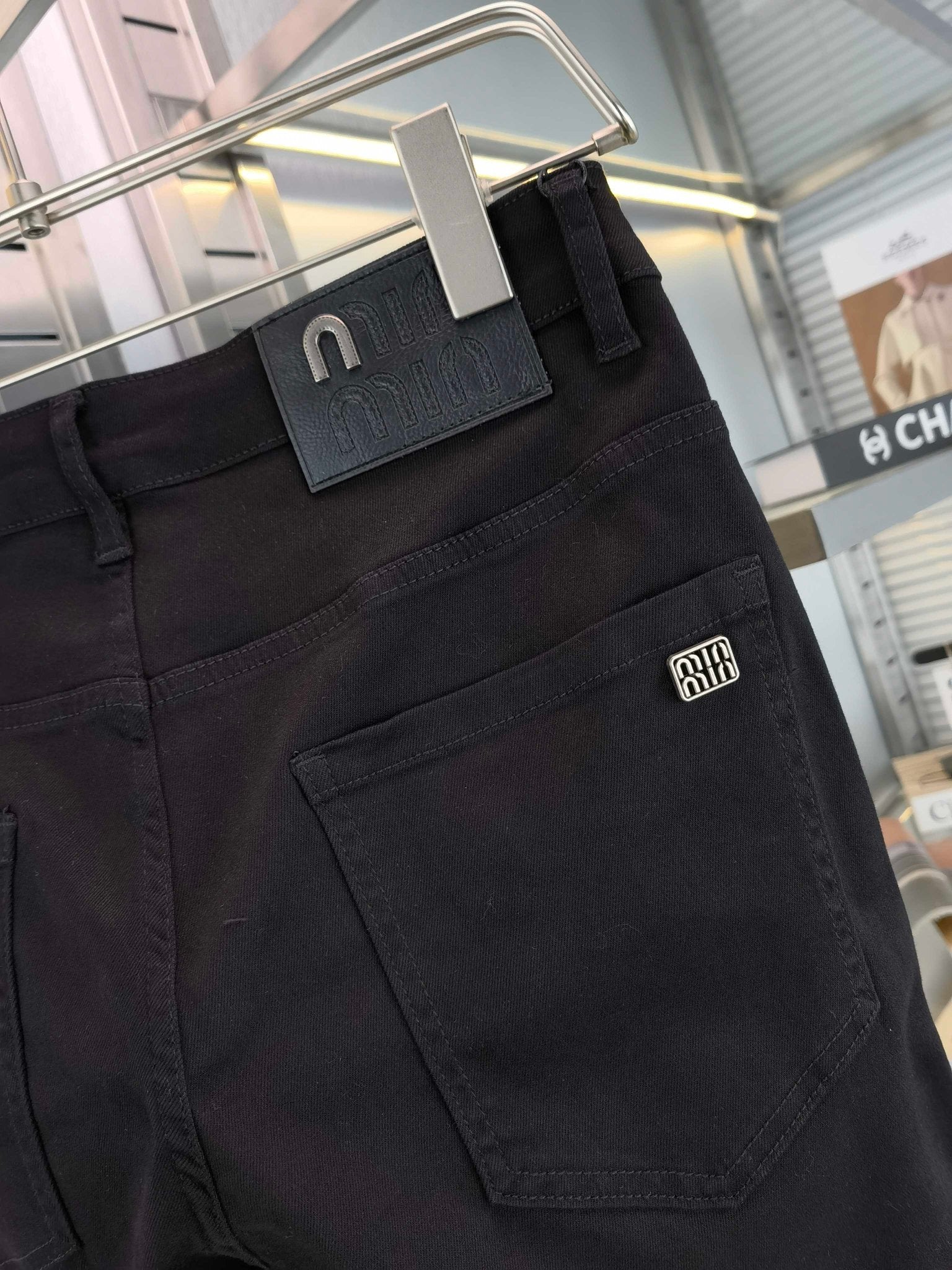 LuxluxHouse Best Quality Clothes Miu Miu Pants