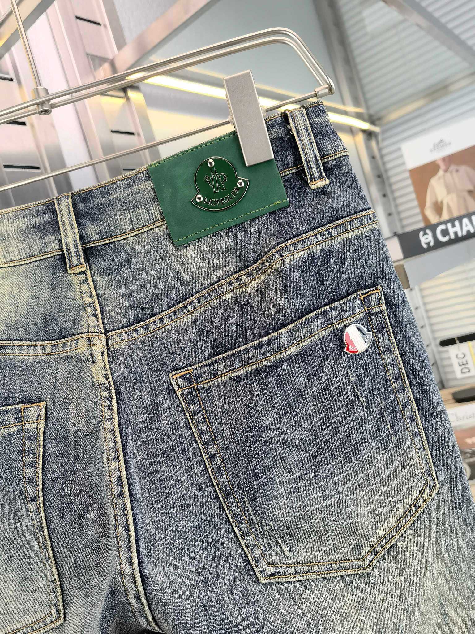 LuxluxHouse Best Quality Clothes Pants Moncler