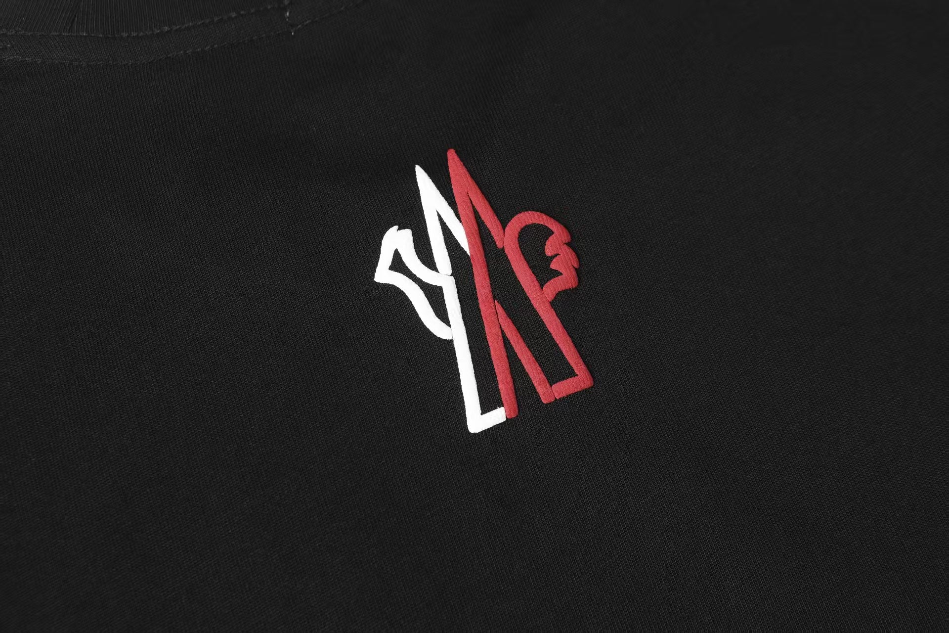 LuxluxHouse Best Quality Clothes T-shirt Moncler