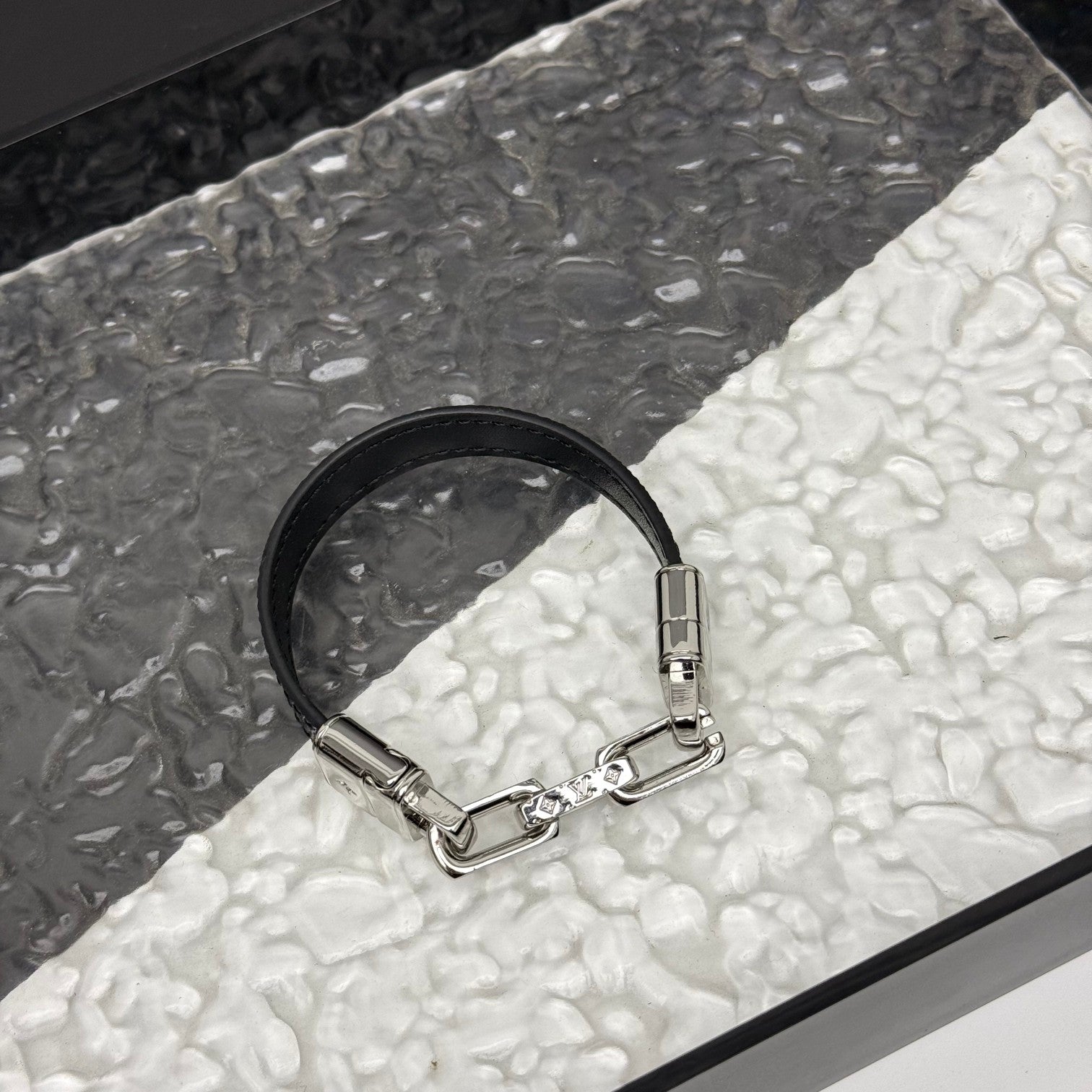 LuxluxHouse Best Quality Accessories Bracelet Louis Vuitton
