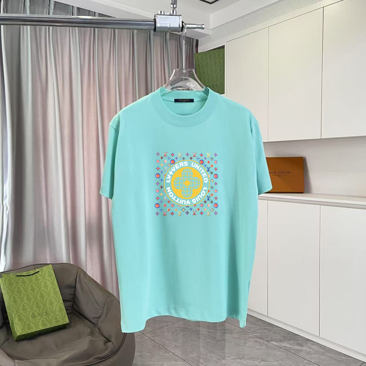 LuxluxHouse Best Quality Clothes T-shirt Louis Vuitton