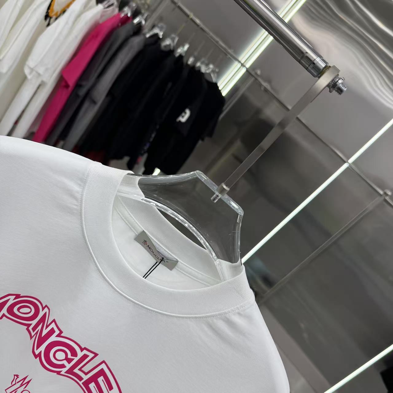 LuxluxHouse Best Quality Clothes T-shirt Moncler