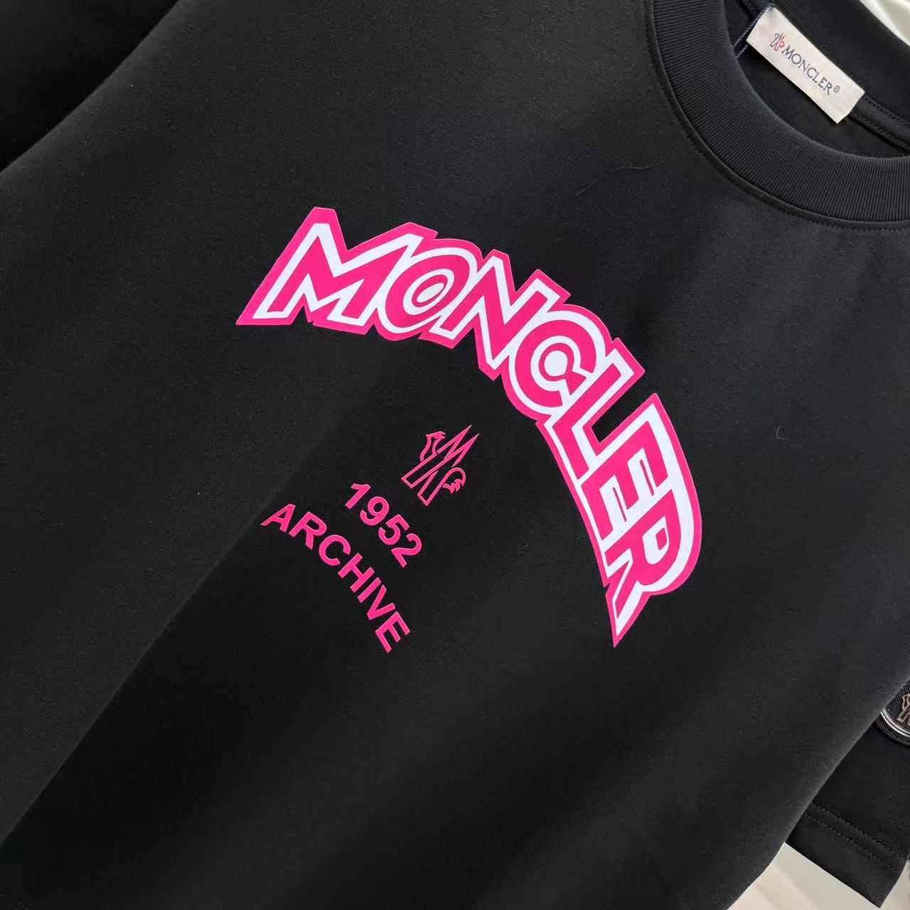 LuxluxHouse Best Quality Clothes T-shirt Moncler