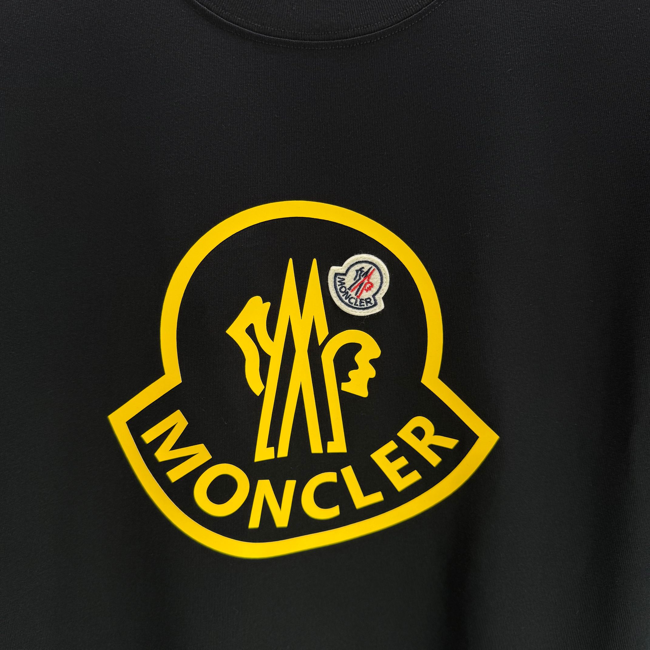 LuxluxHouse Best Quality Clothes T-shirt Moncler