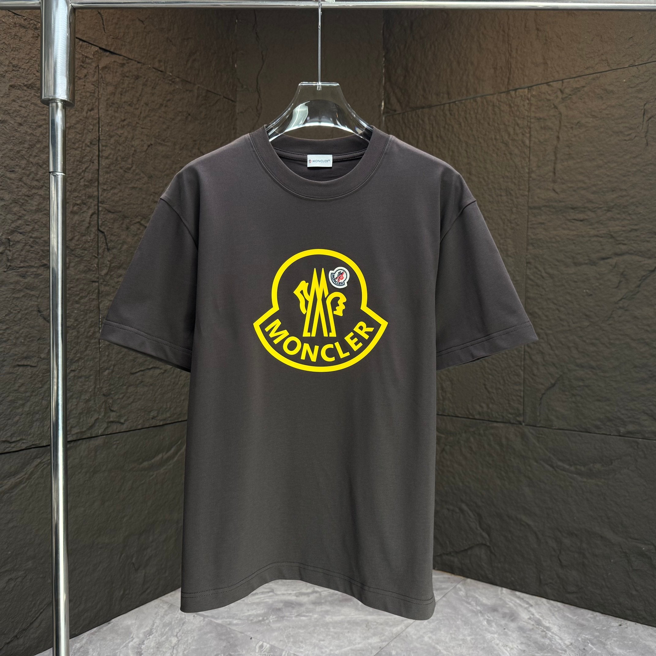LuxluxHouse Best Quality Clothes T-shirt Moncler