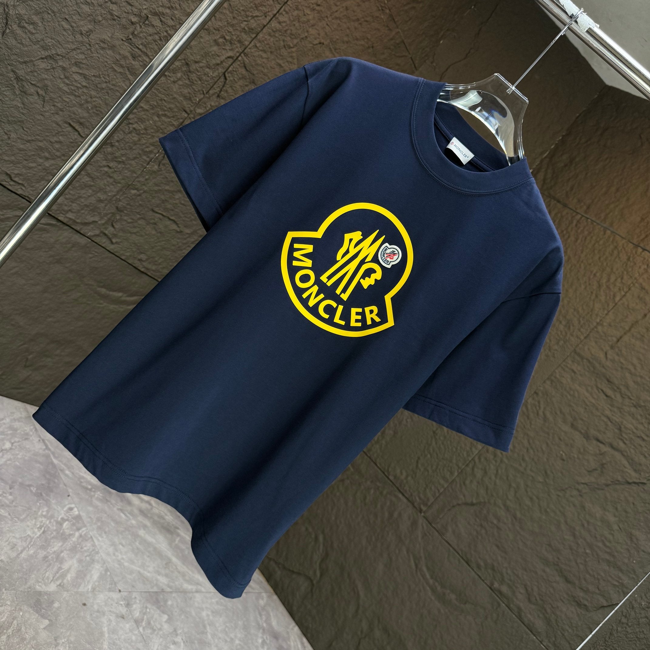LuxluxHouse Best Quality Clothes T-shirt Moncler