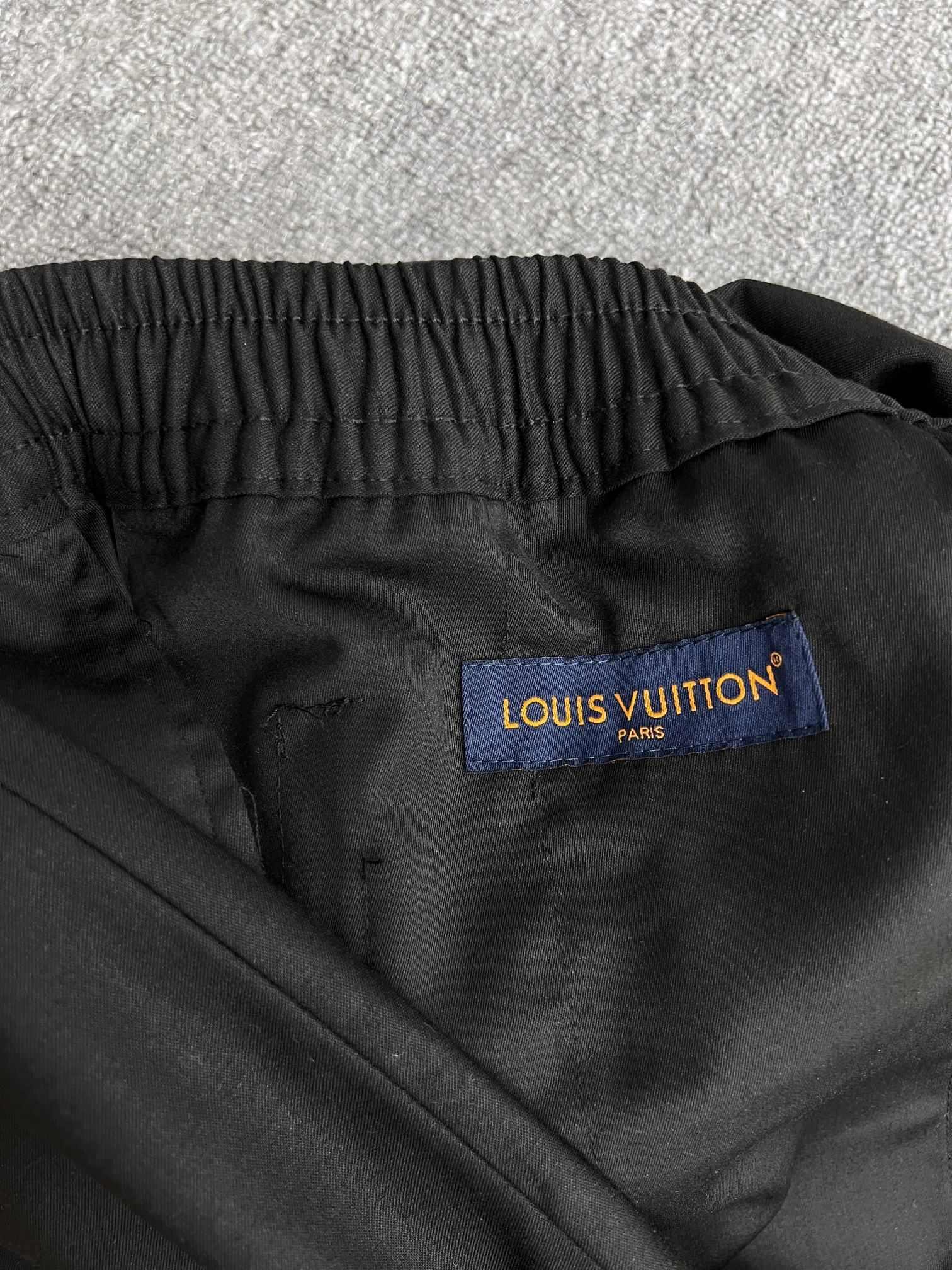 LuxluxHouse Best Quality Clothes Pants Louis Vuitton