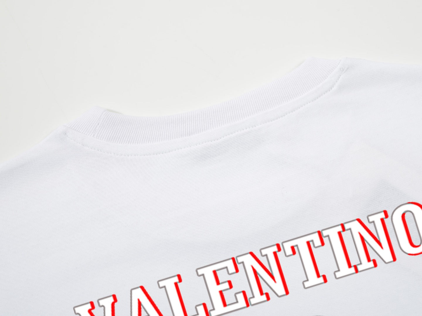LuxluxHouse Best Quality Clothes Valentino T-shirt