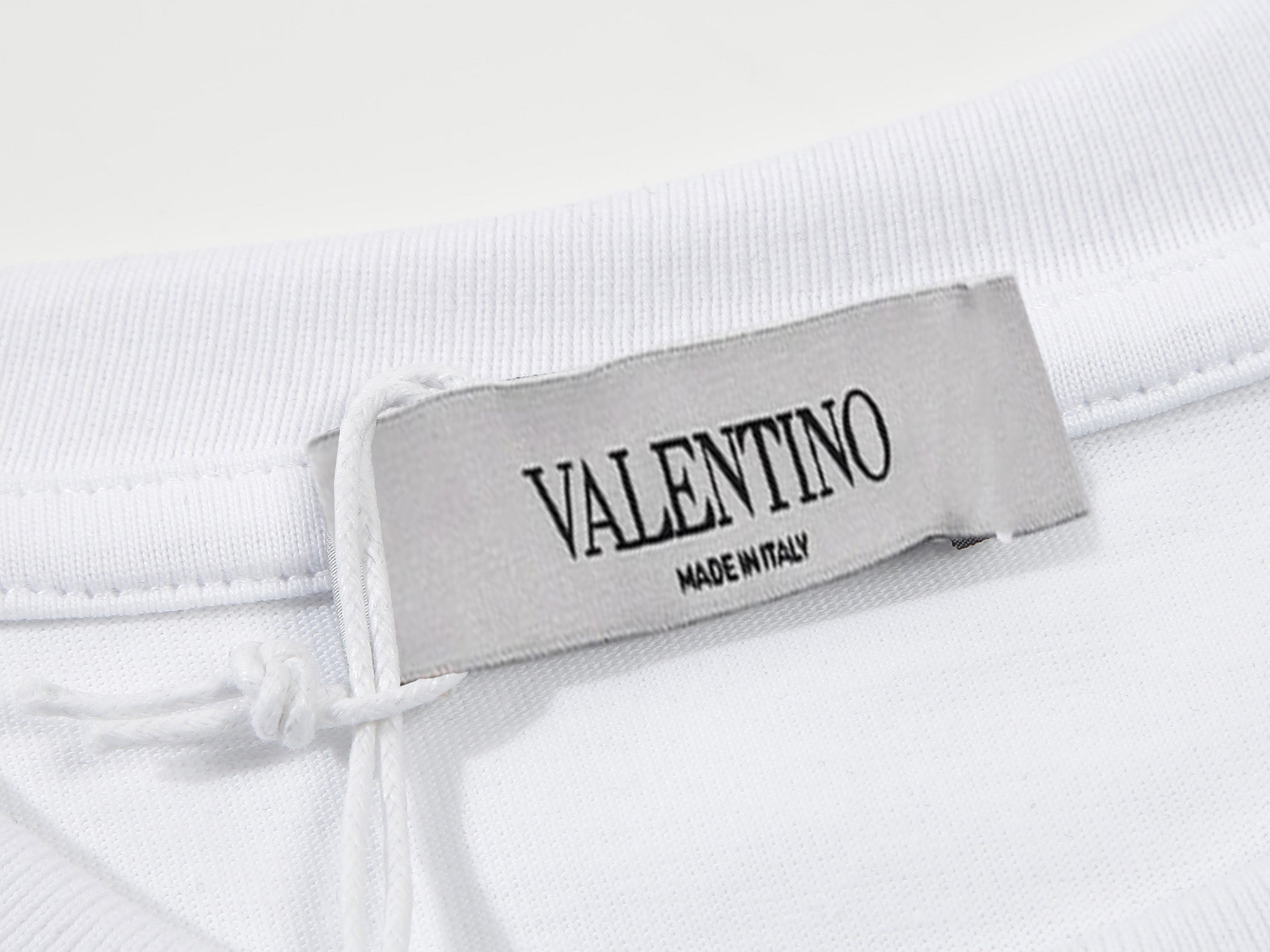 LuxluxHouse Best Quality Clothes Valentino T-shirt