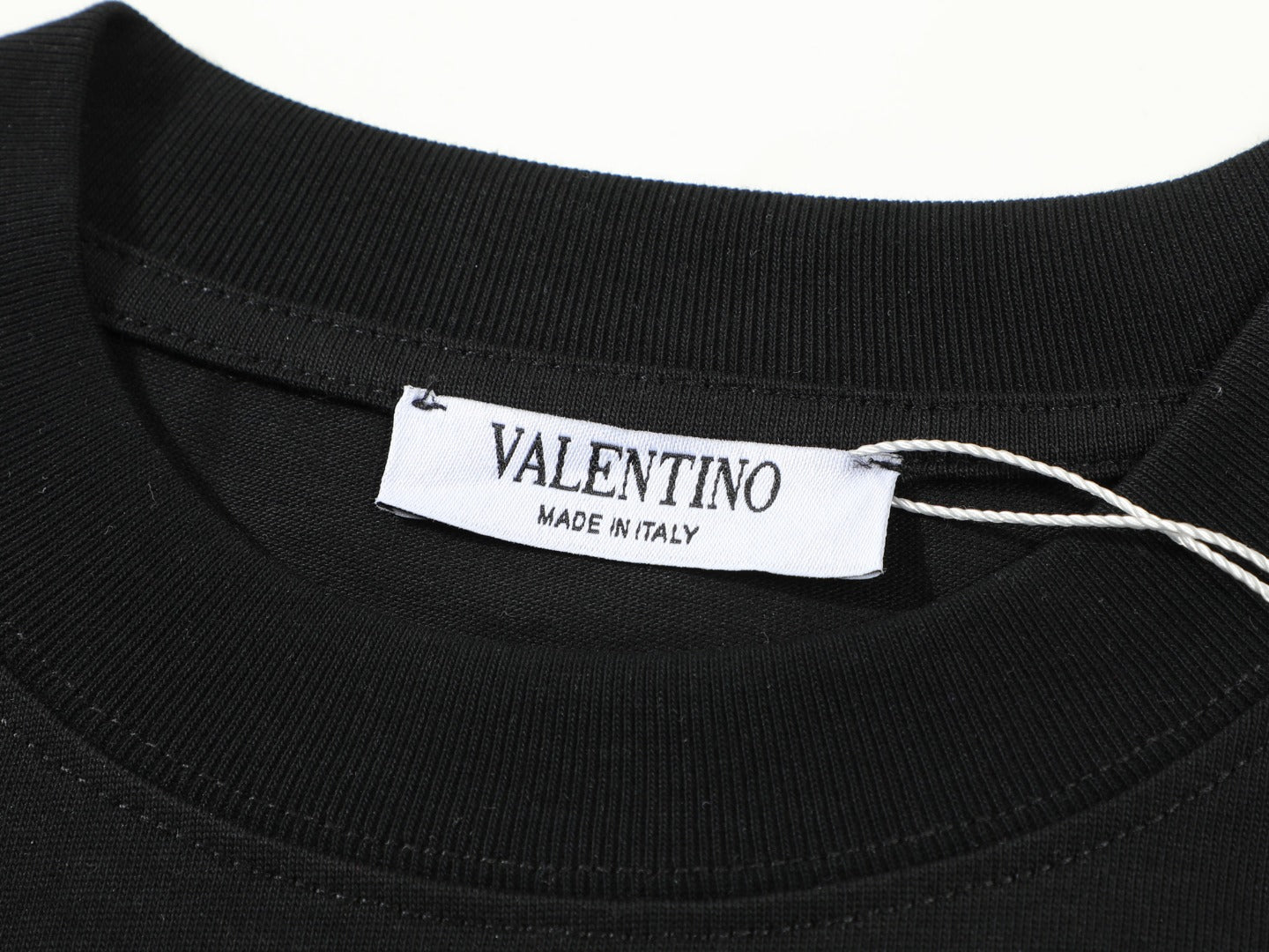 LuxluxHouse Best Quality Clothes Valentino T-shirt