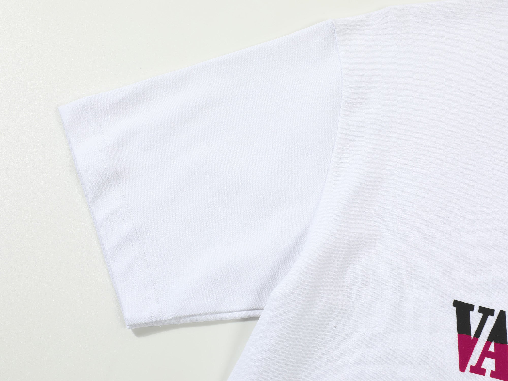 LuxluxHouse Best Quality Clothes Valentino T-shirt