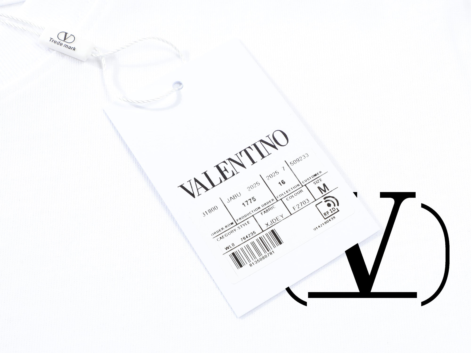 LuxluxHouse Best Quality Clothes Valentino T-shirt