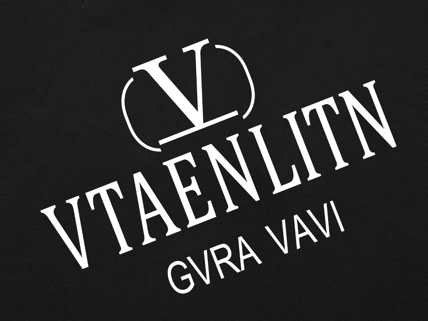 LuxluxHouse Best Quality Clothes Valentino T-shirt