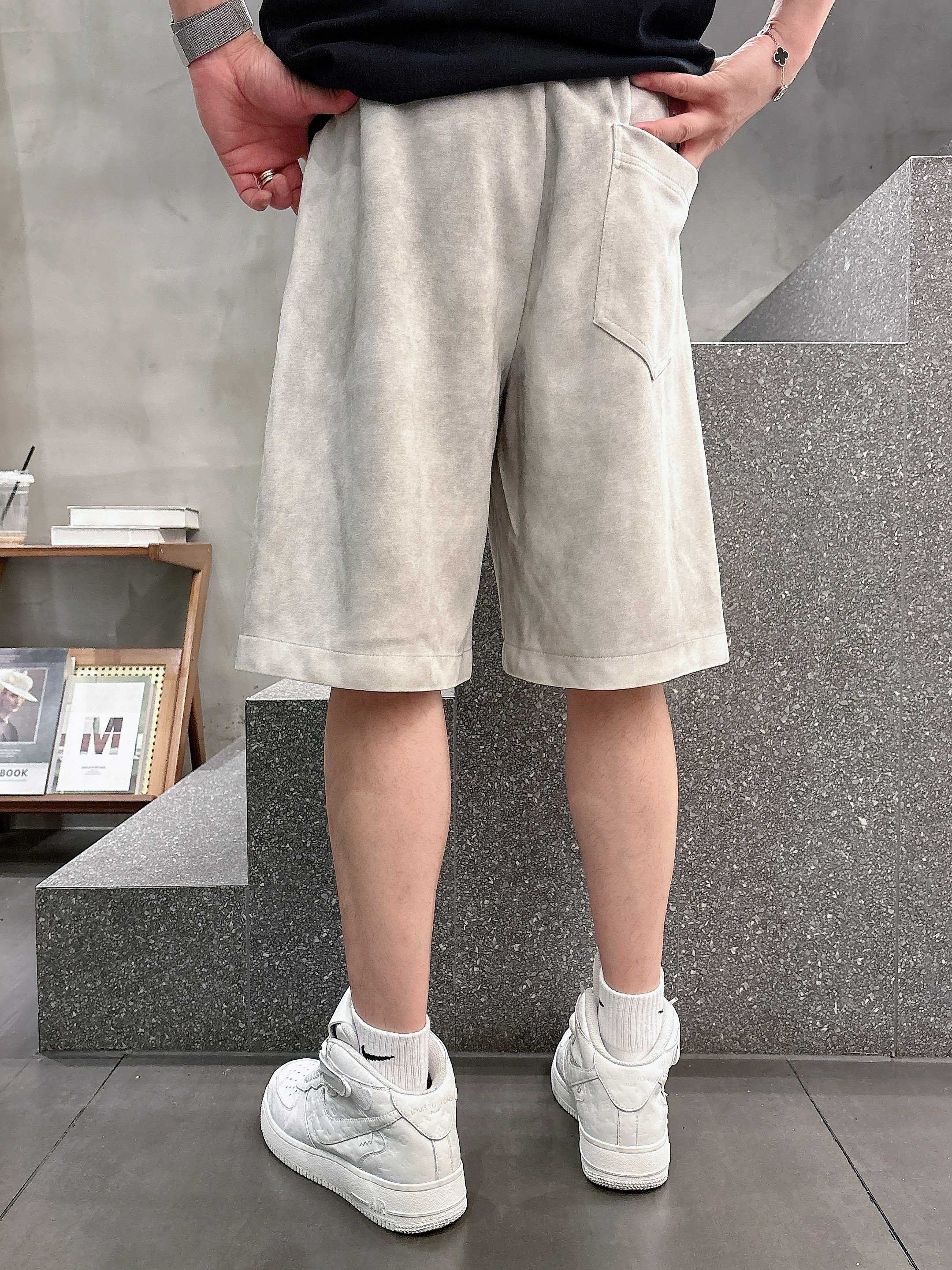 LuxluxHouse Best Quality Clothes Balenciaga Pants