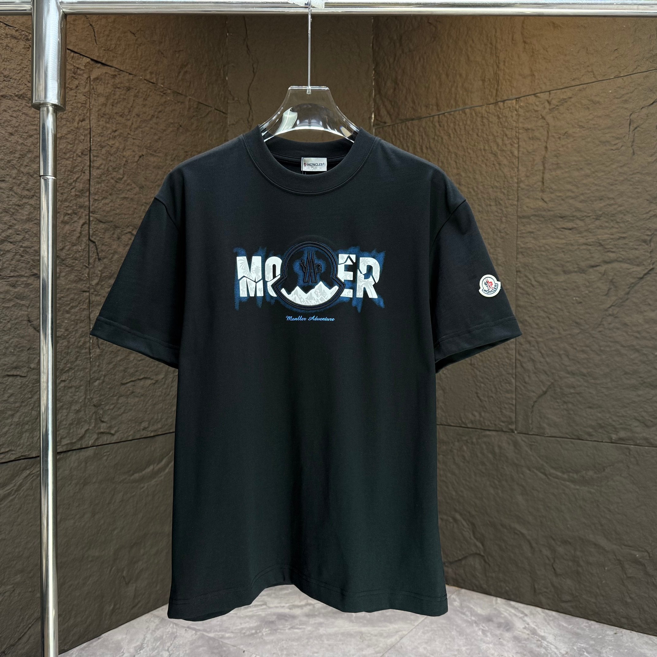 LuxluxHouse Best Quality Clothes T-shirt Moncler