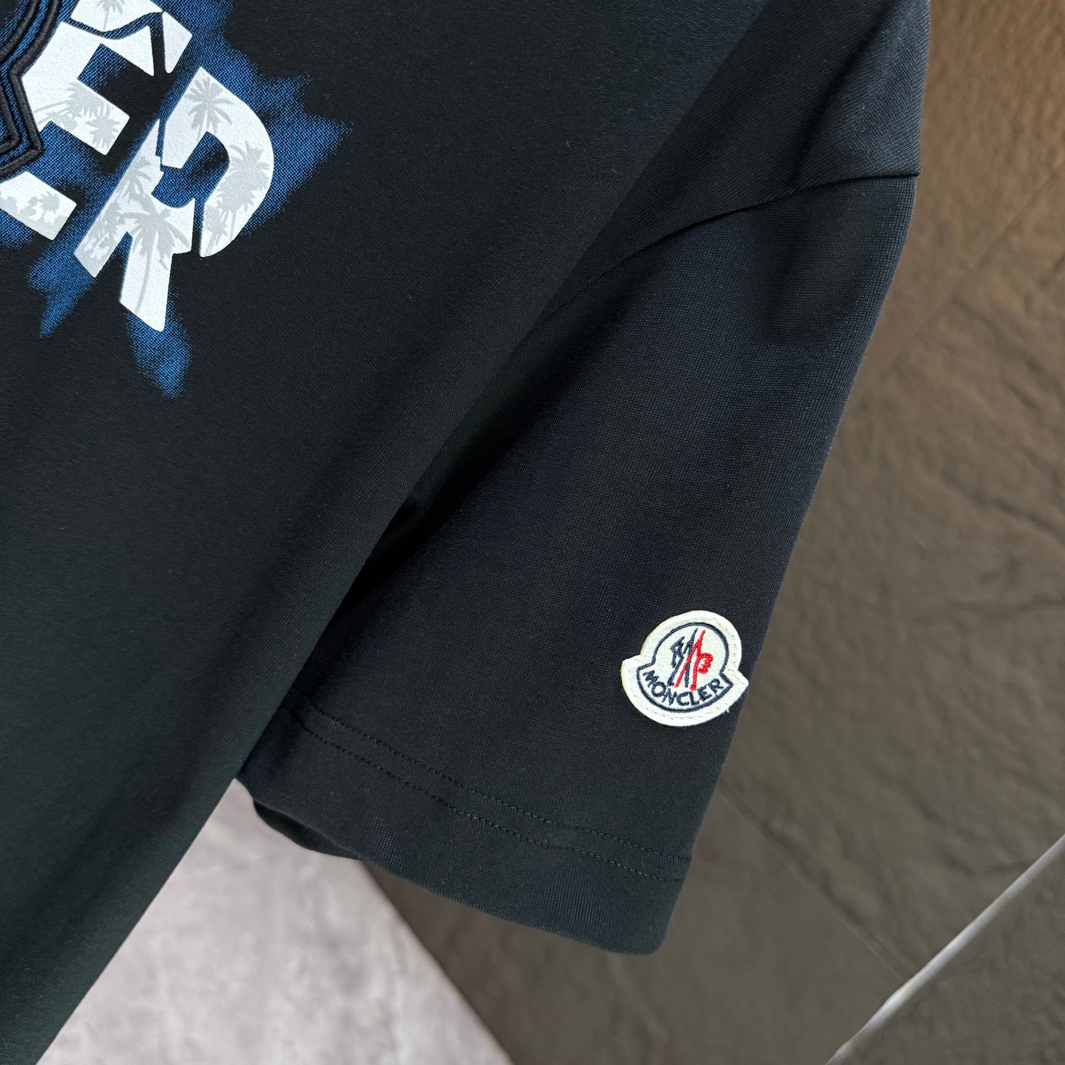 LuxluxHouse Best Quality Clothes T-shirt Moncler