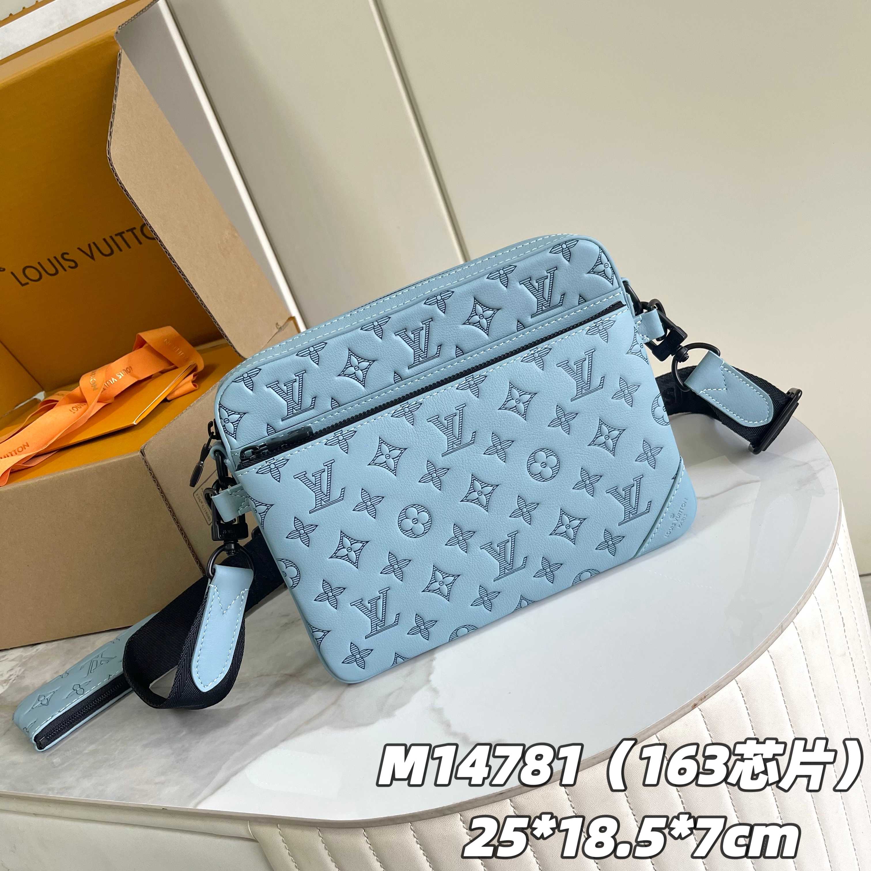 LuxluxHouse Best Quality Bags Louis Vuitton Men