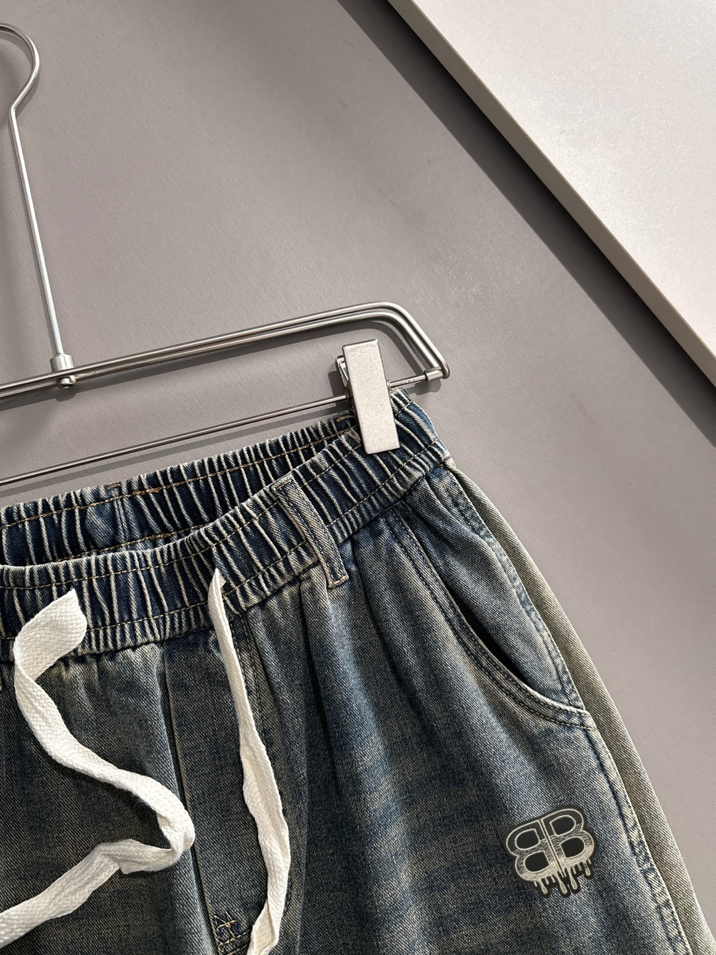 LuxluxHouse Best Quality Clothes Balenciaga Pants