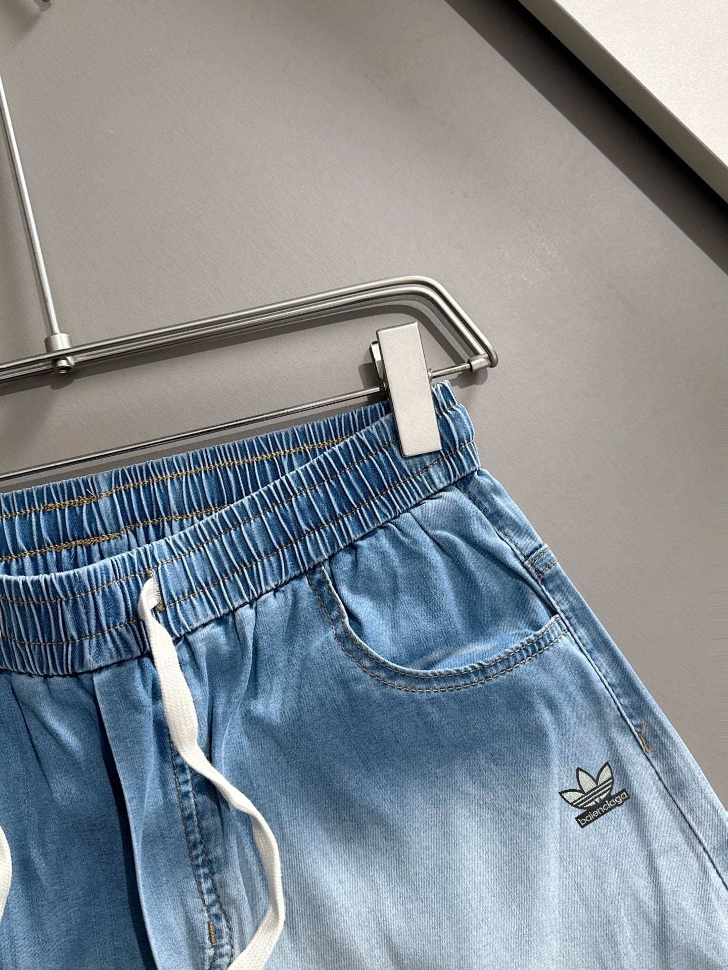 LuxluxHouse Best Quality Clothes Balenciaga Pants