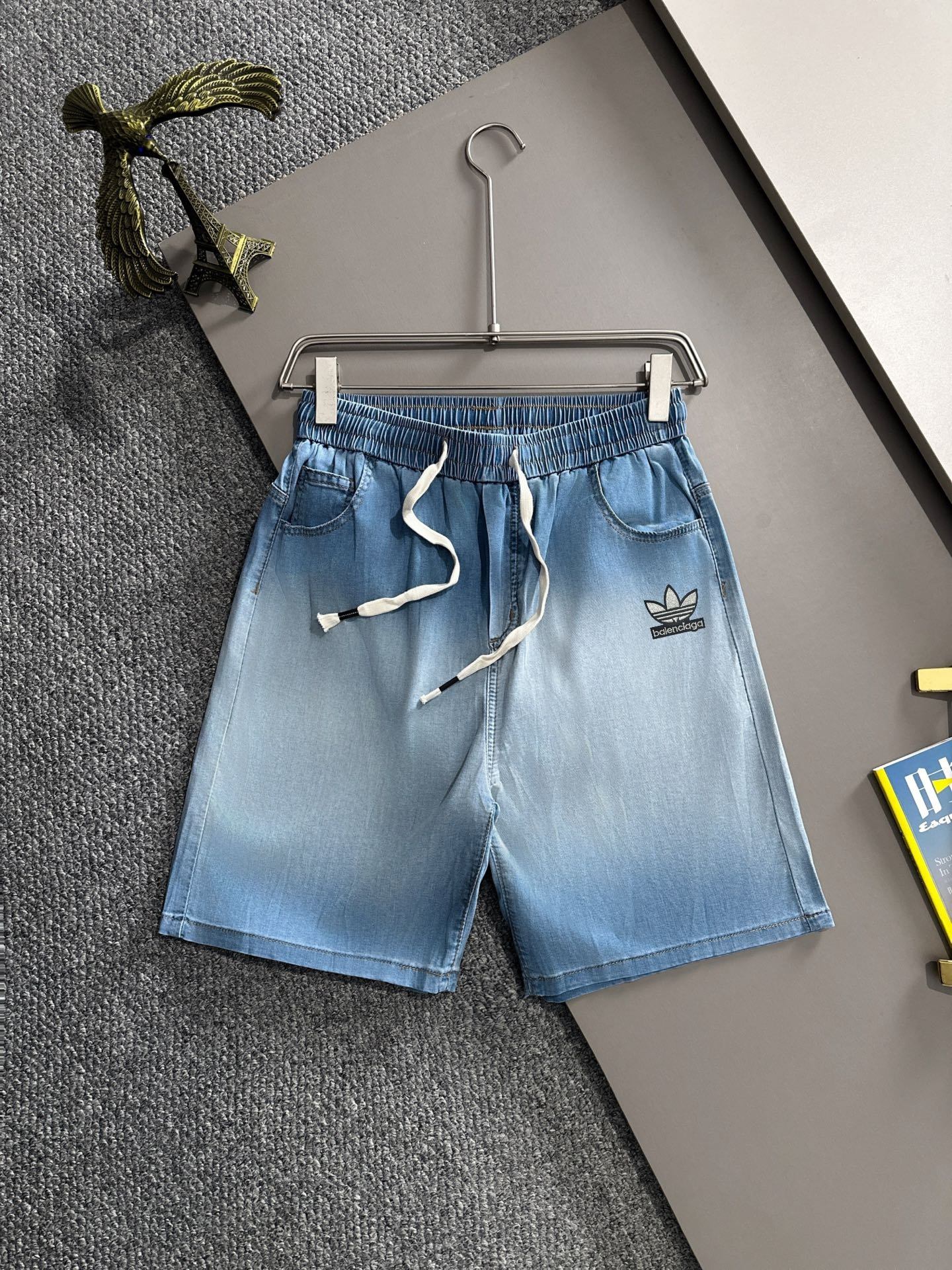 LuxluxHouse Best Quality Clothes Balenciaga Pants