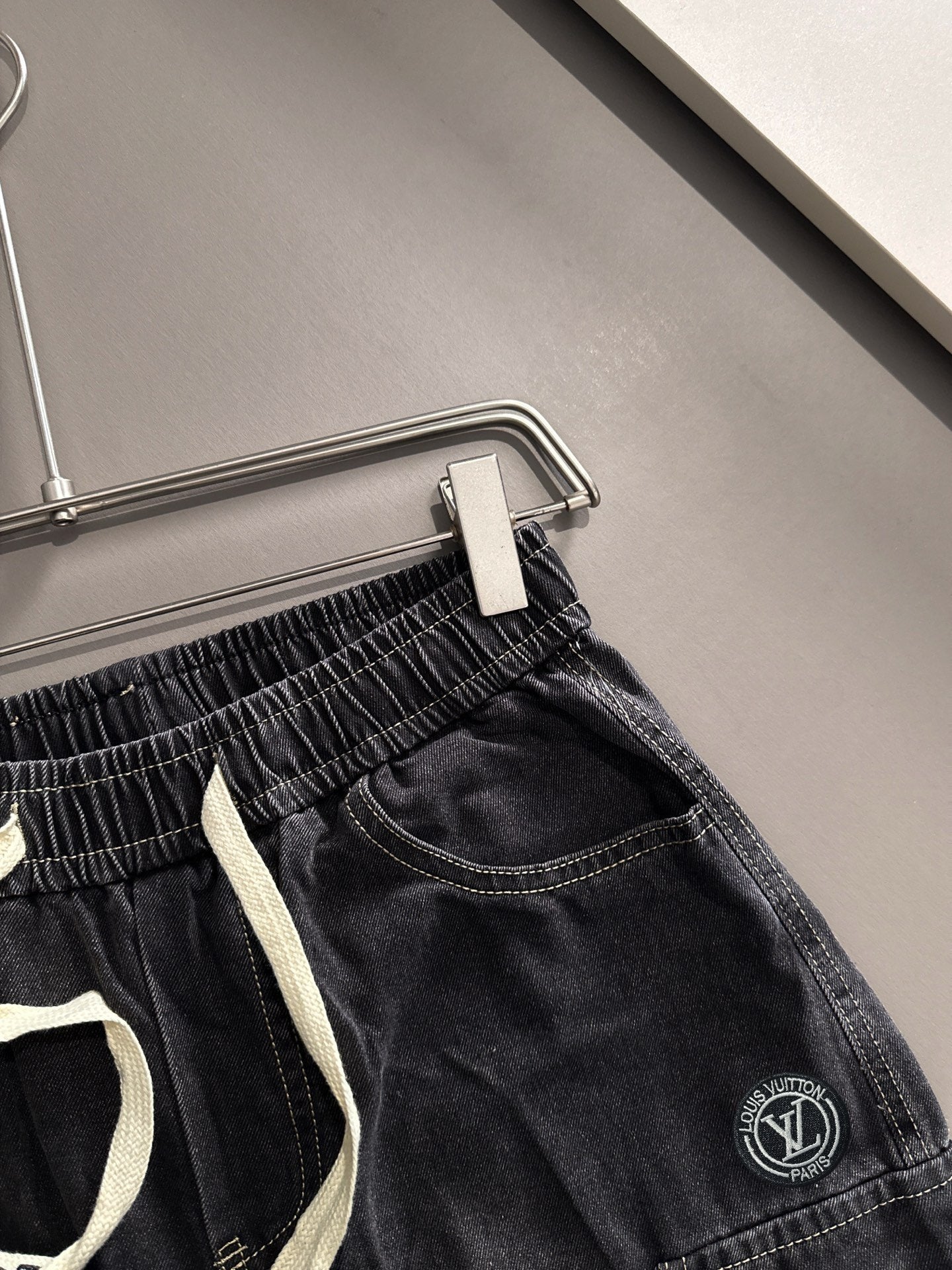 LuxluxHouse Best Quality Clothes Pants Louis Vuitton