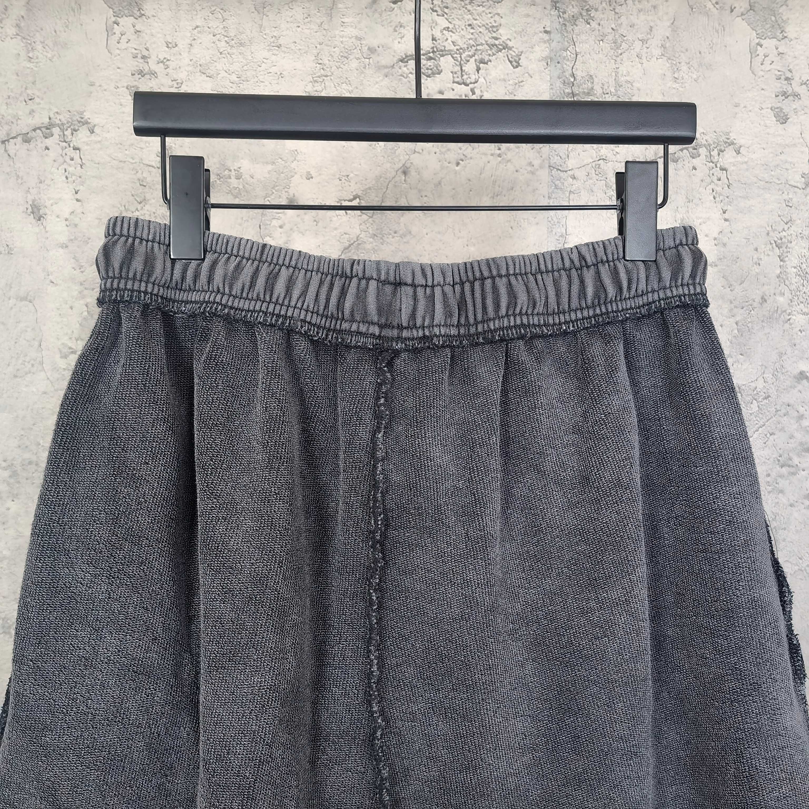 LuxluxHouse Best Quality Clothes Balenciaga Pants