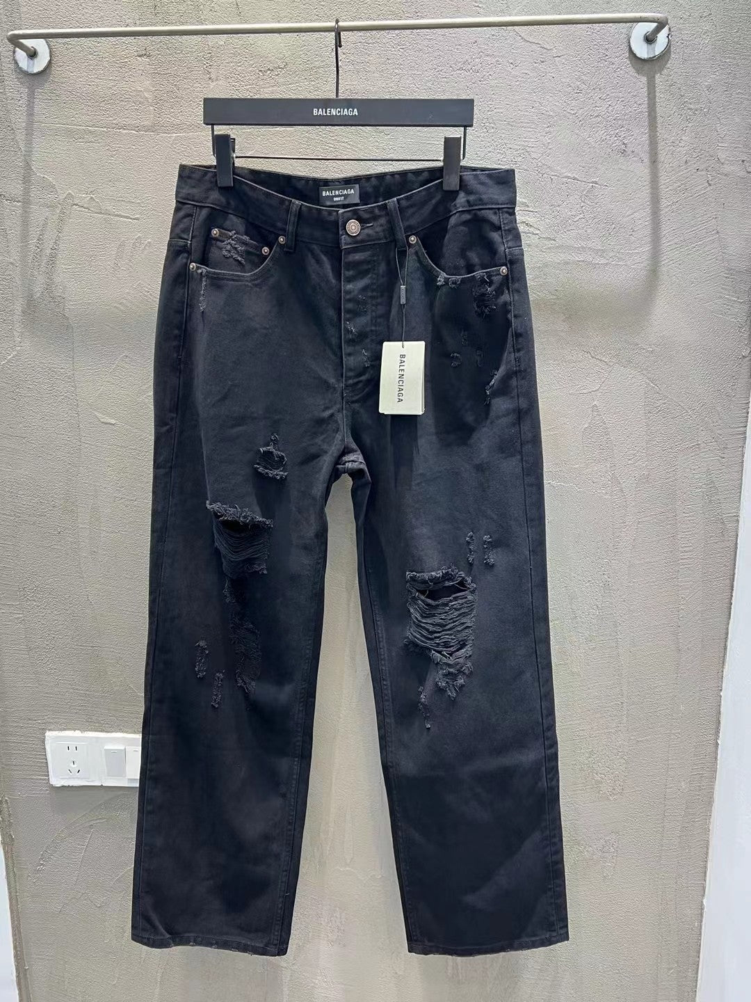 LuxluxHouse Best Quality Clothes Balenciaga Pants