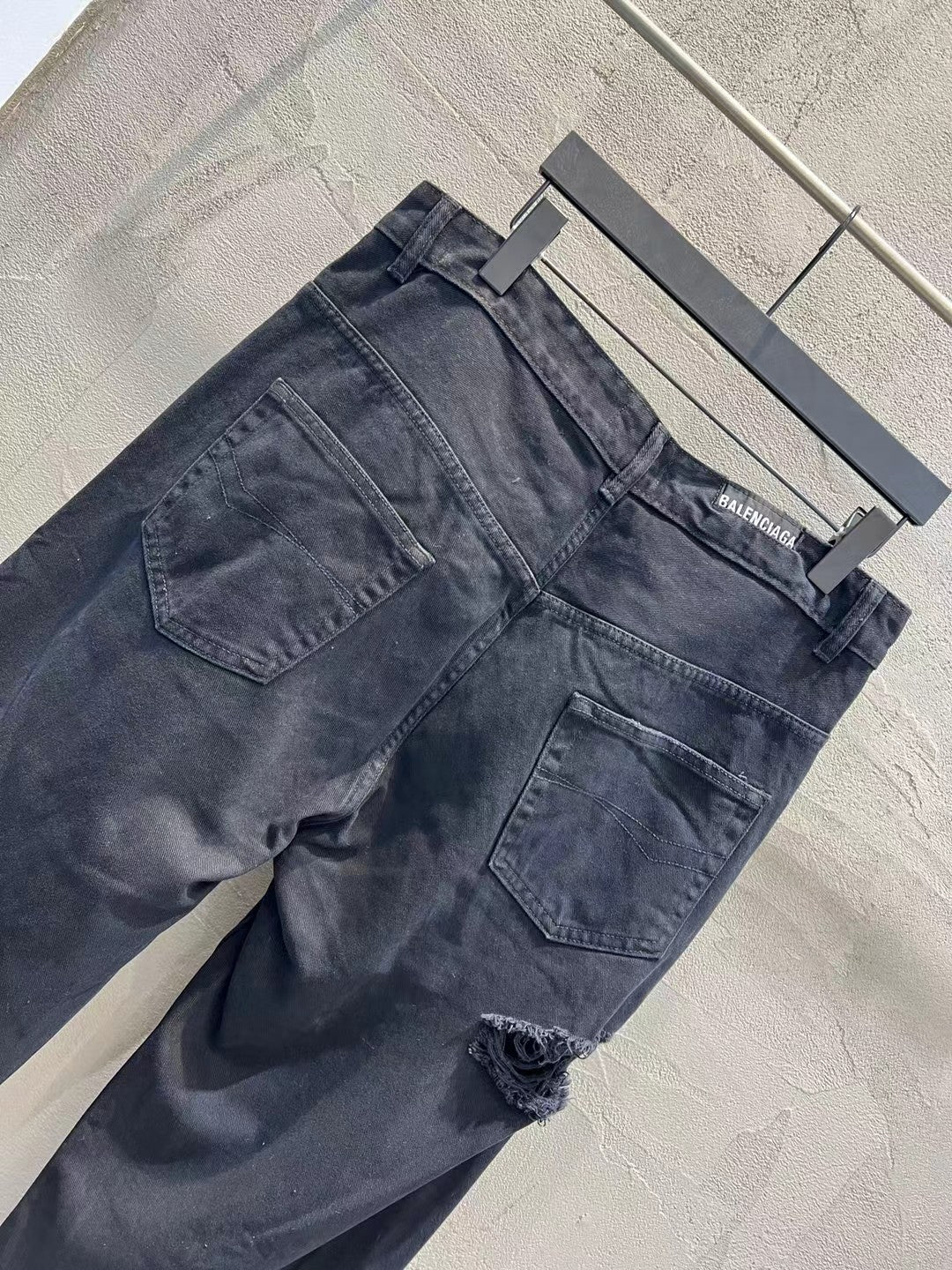 LuxluxHouse Best Quality Clothes Balenciaga Pants