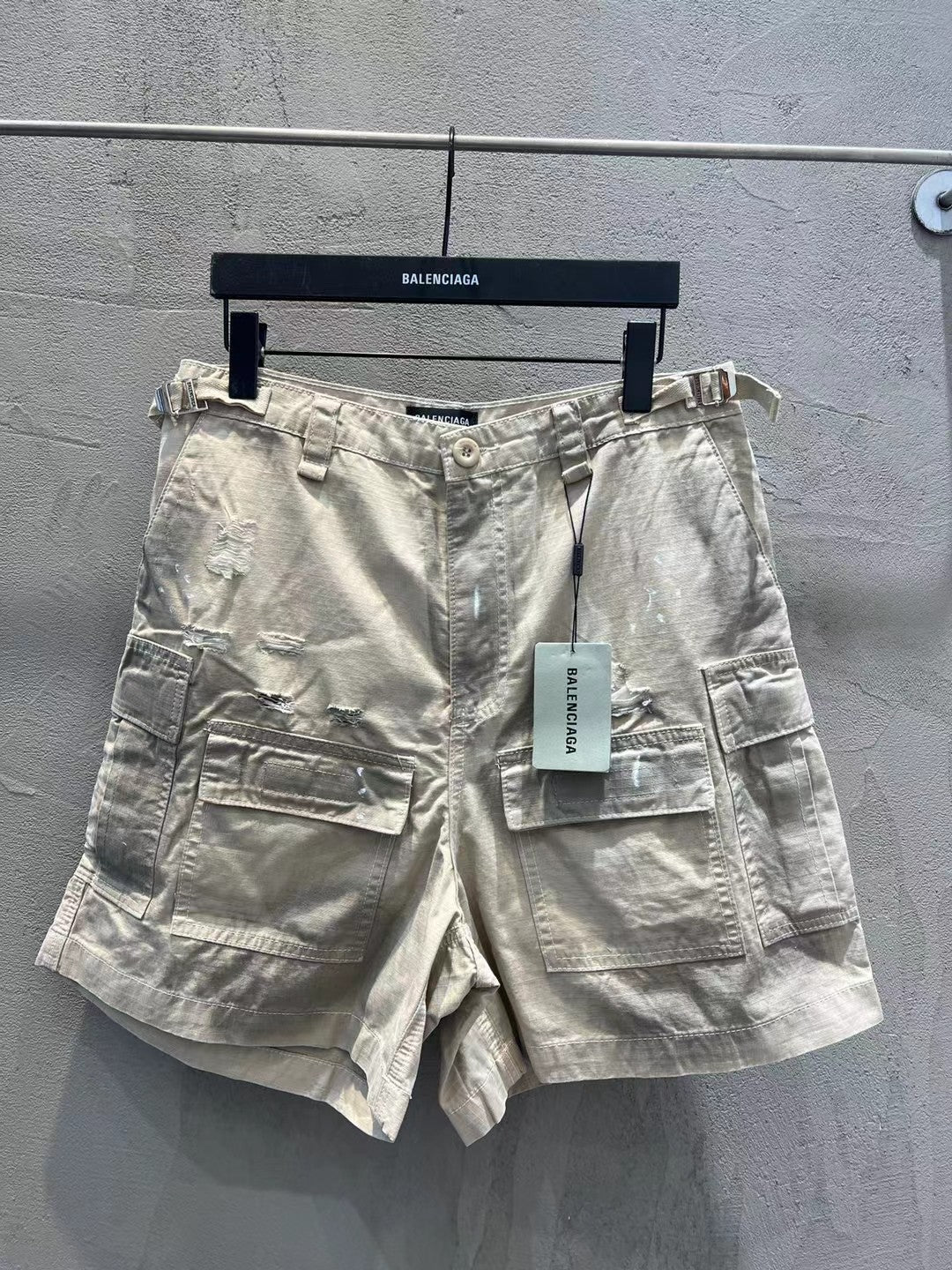 LuxluxHouse Best Quality Clothes Balenciaga Pants