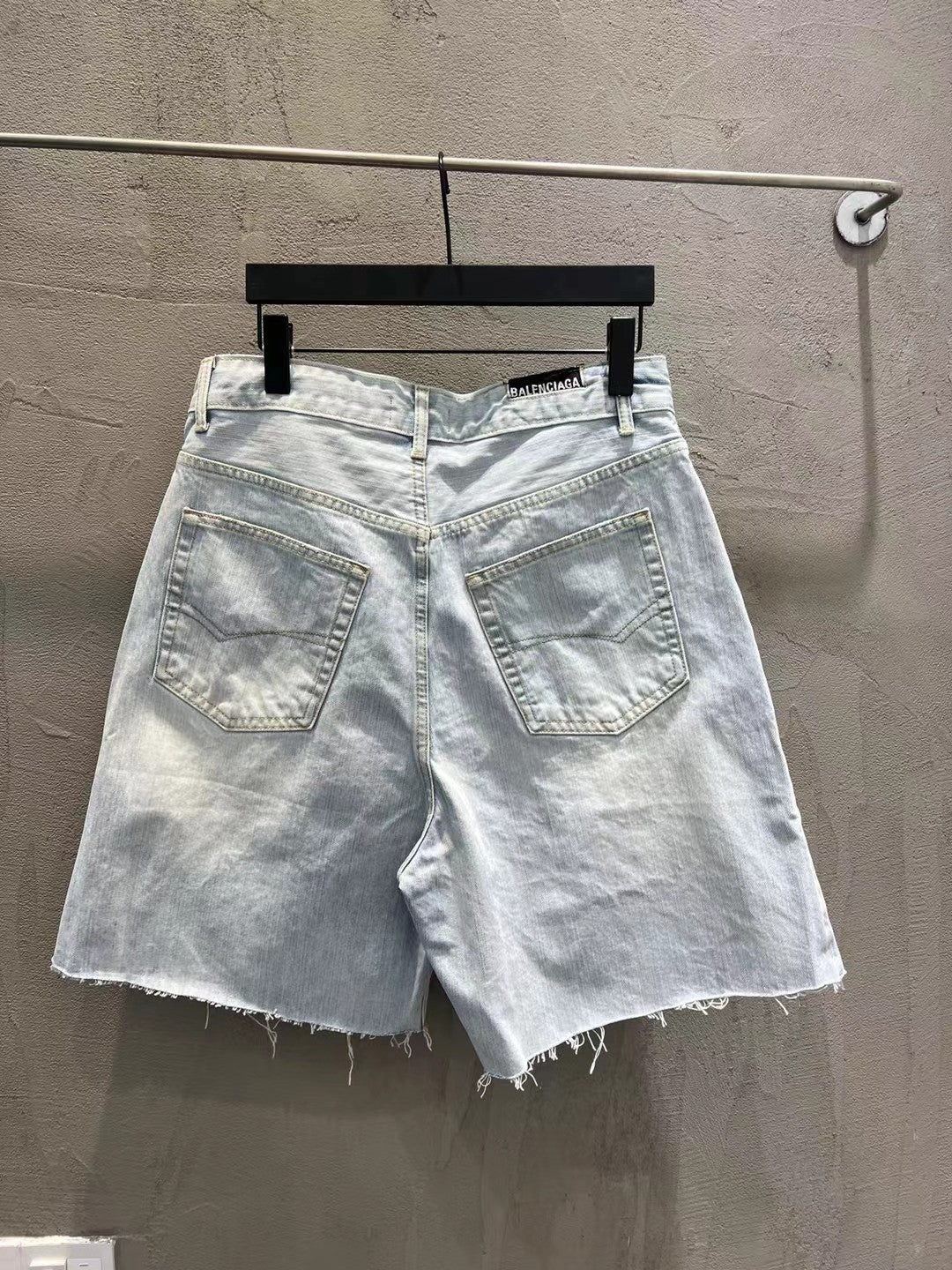 LuxluxHouse Best Quality Clothes Balenciaga Pants
