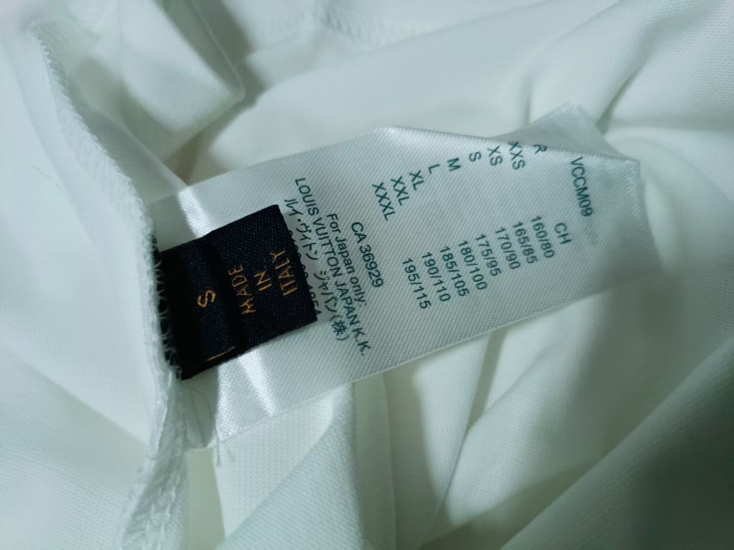 LuxluxHouse Best Quality Clothes T-shirt Louis Vuitton