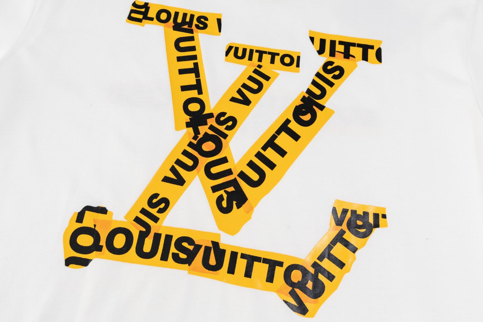 LuxluxHouse Best Quality Clothes T-shirt Louis Vuitton