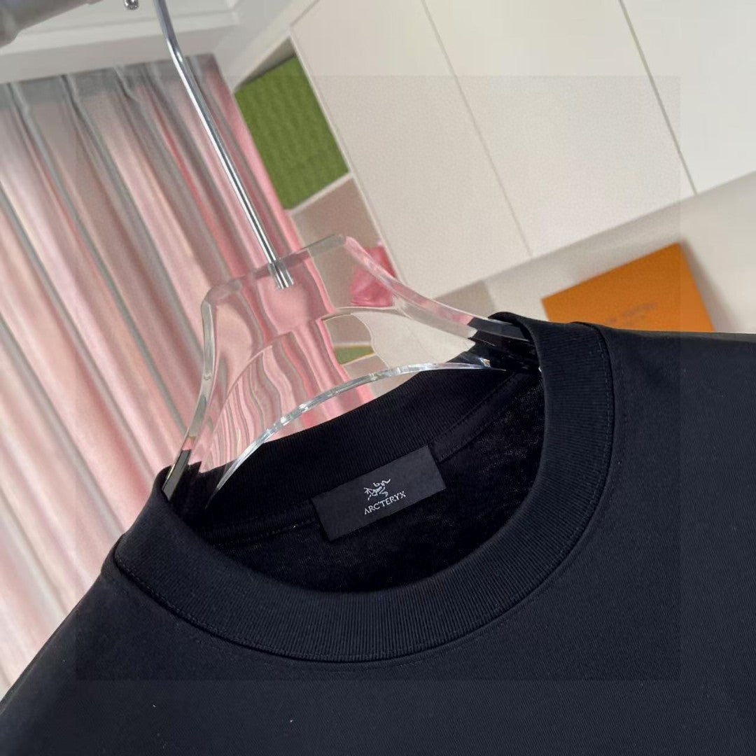 LuxluxHouse Best Quality Clothes T-shirt Arcteryx